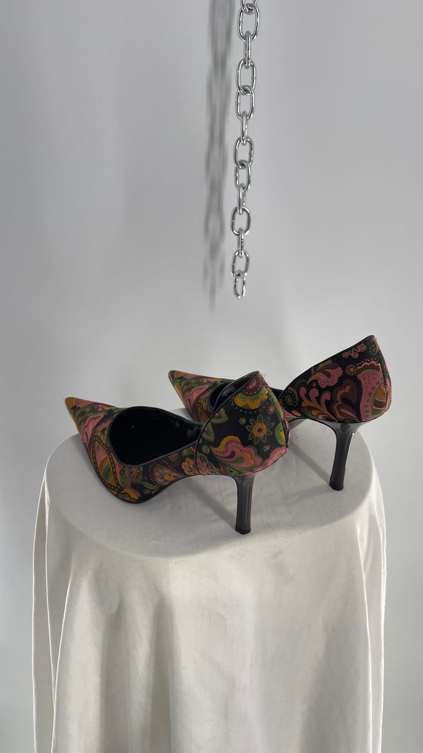 Vintage Nine West Brown Floral Patterned Pointed Toe Heel (8)