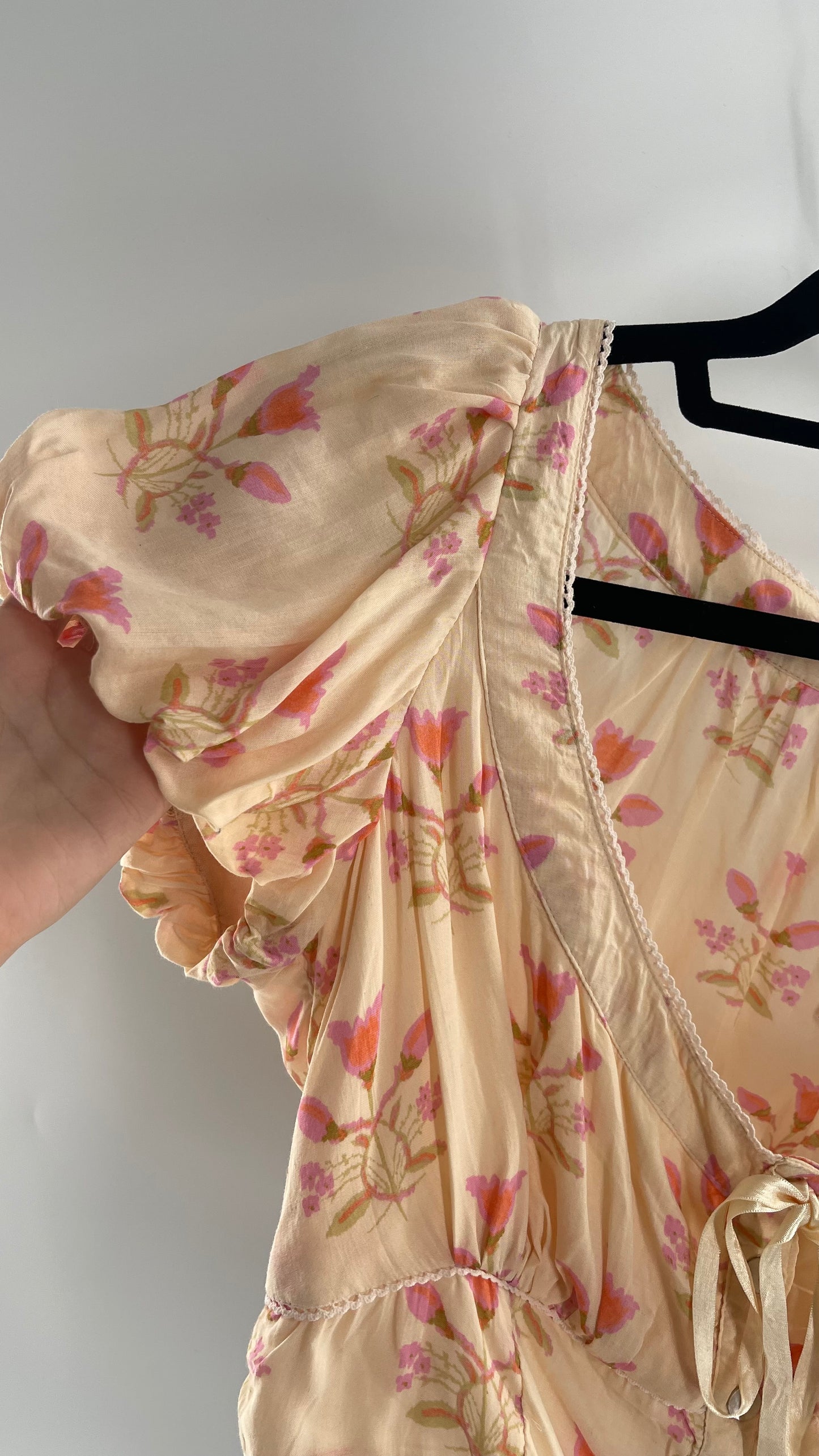 Free People Baby Pink Bustier Cropped Short Sleeve Top with Milkmaid Bustline, Floral Pattern and Ribbon Bow Detail (Large)