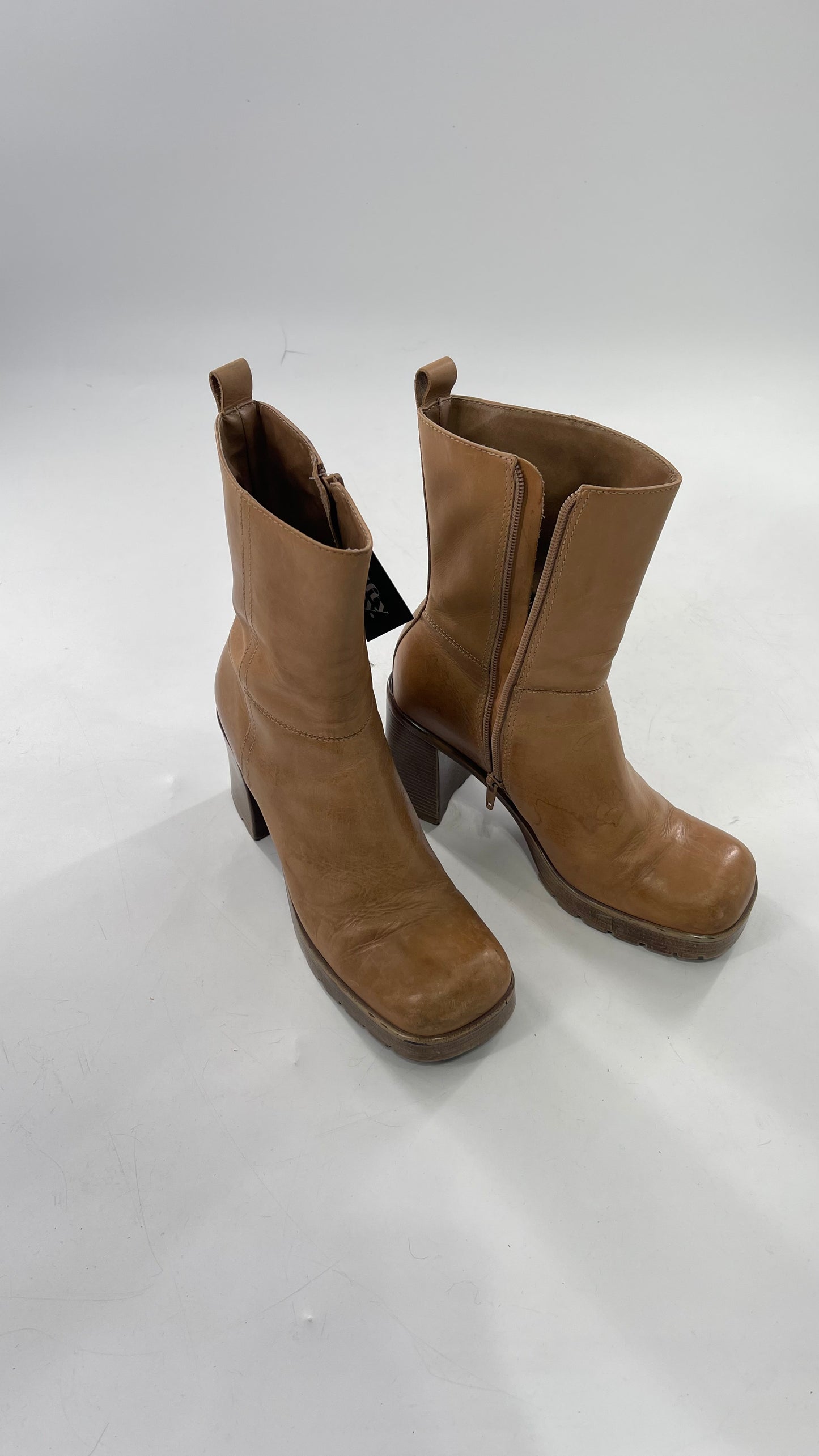 Vintage 90s Steve Madden Tan Leather Funky Square Toe Boot with Platform and Chunky Heel