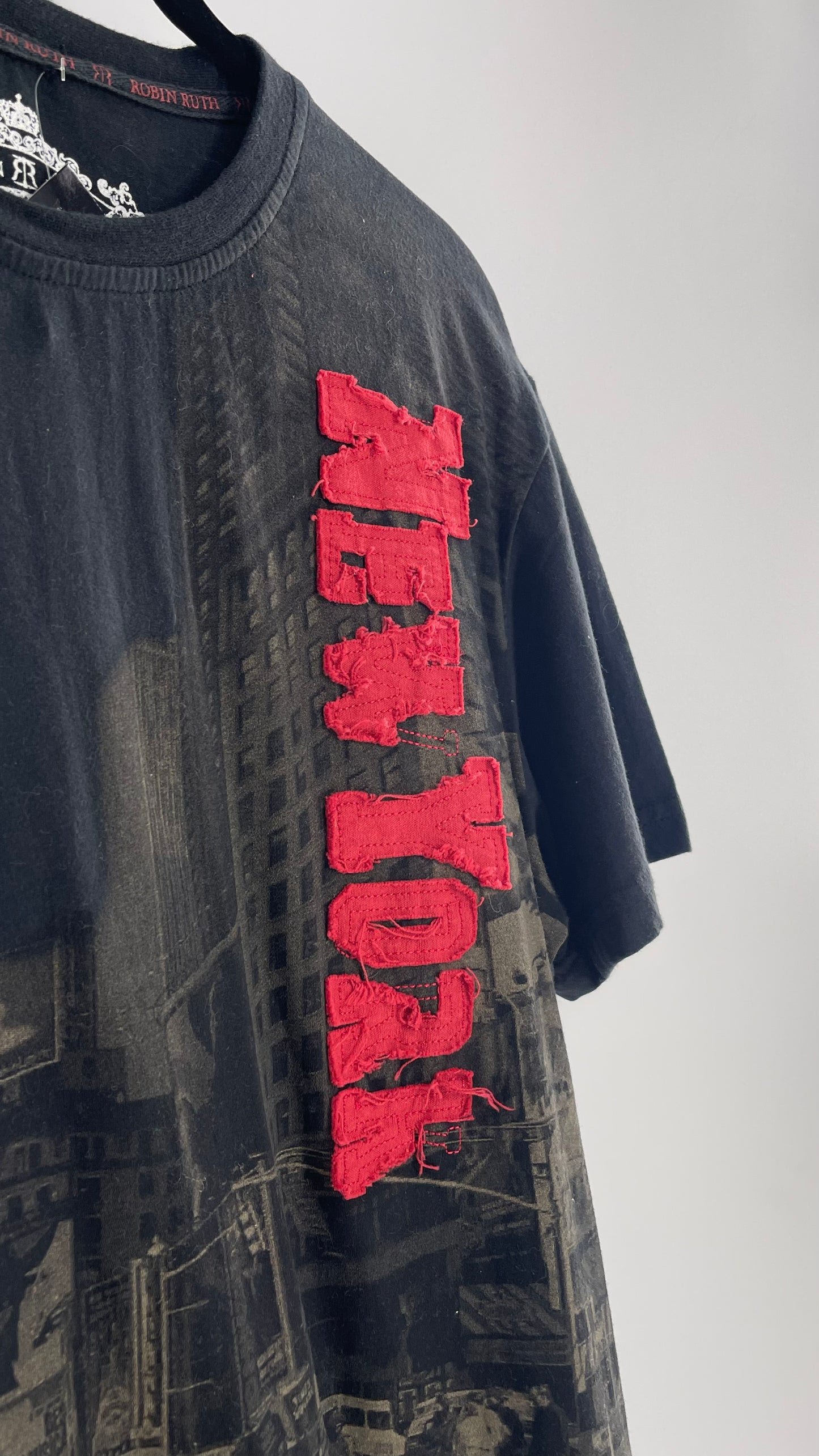 Deadstock Vintage Robin Ruth New York T Shirt (Large)