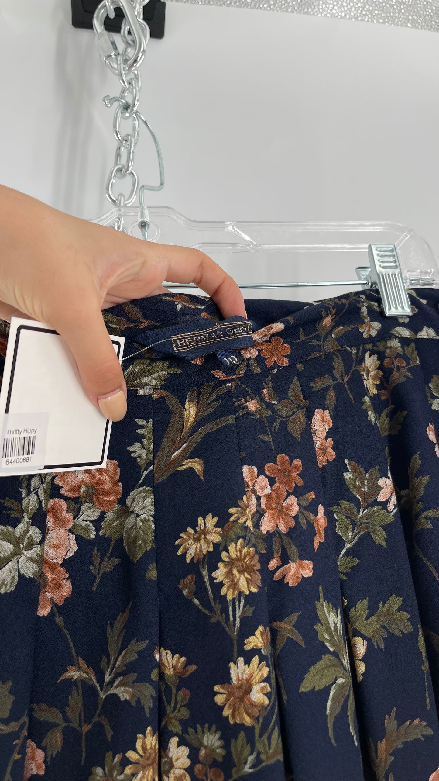 Urban Outfitters Upcycled Renewal Vintage Floral Distressed Pleated Mini Skirt (S)