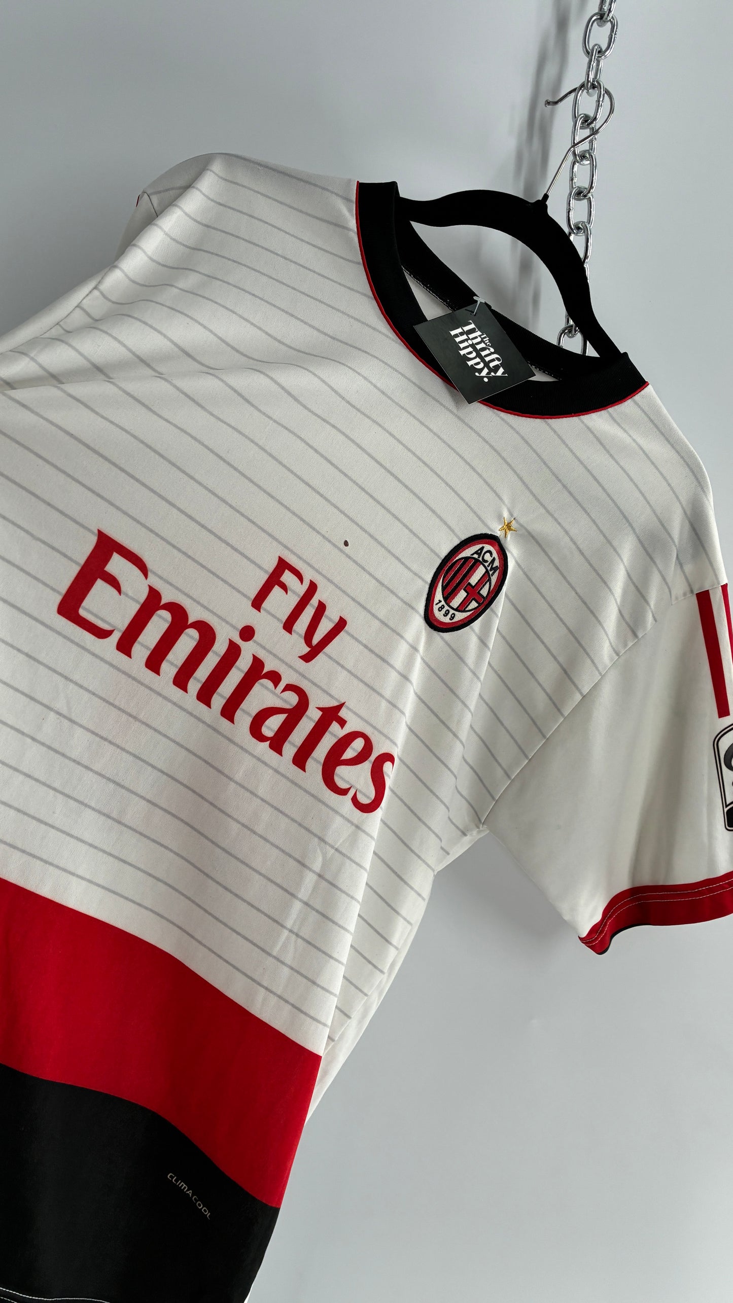 Fly Emirates Men’s Jersey T Shirt (Medium)