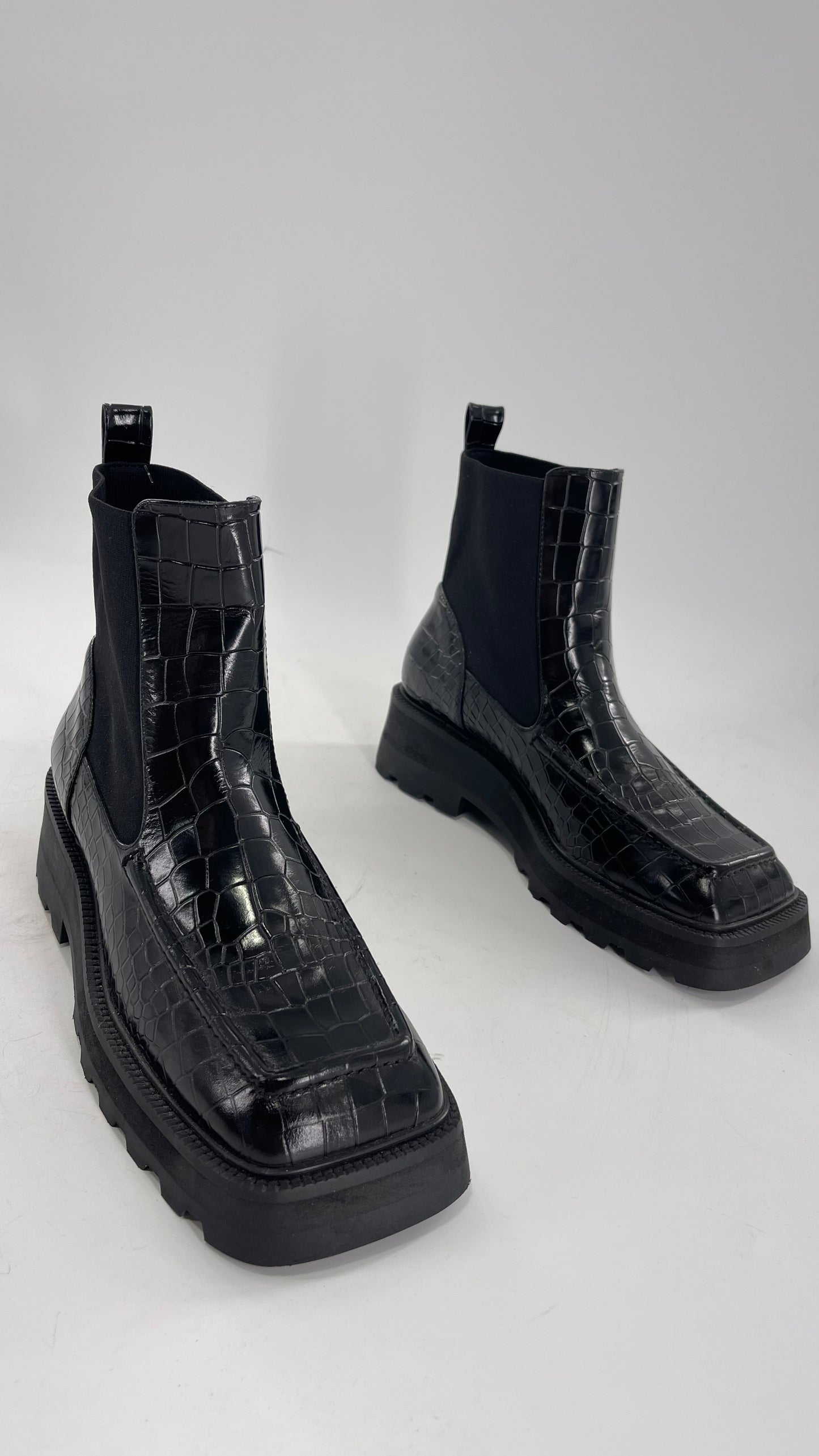 INTENTIONALLY Black Patent Crocodile Embossed Extreme Square Toe Boots (10)