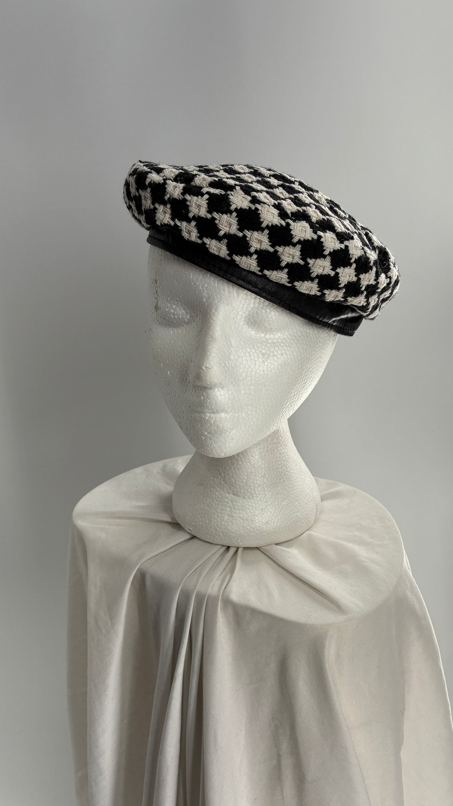 Black and White Knit Houndstooth Beret with Vegan Leather Band