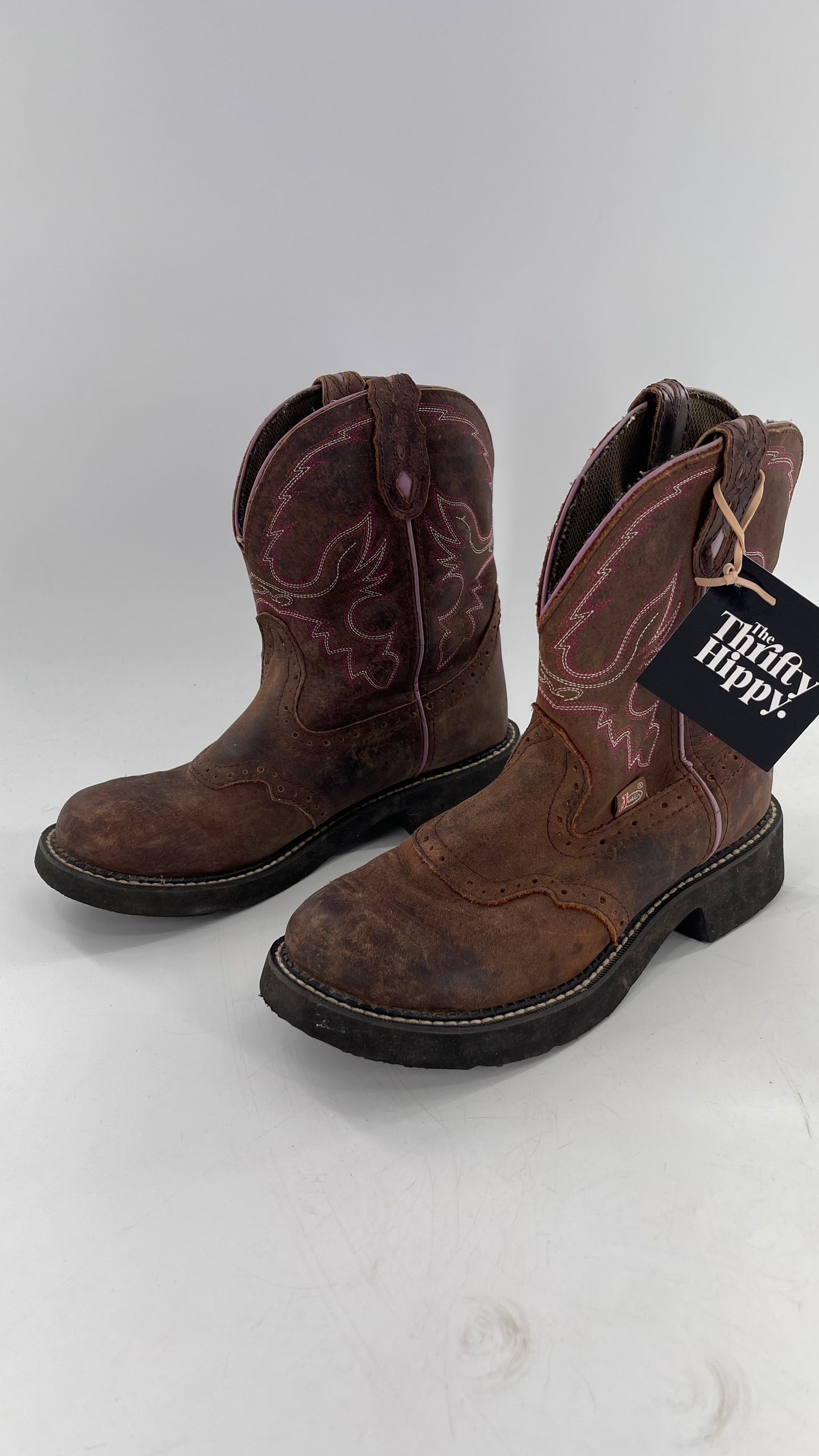 Justin Gypsy Edition Brown Leather Short Cowboy Boot with Pink Embroidery/Stitching (9)