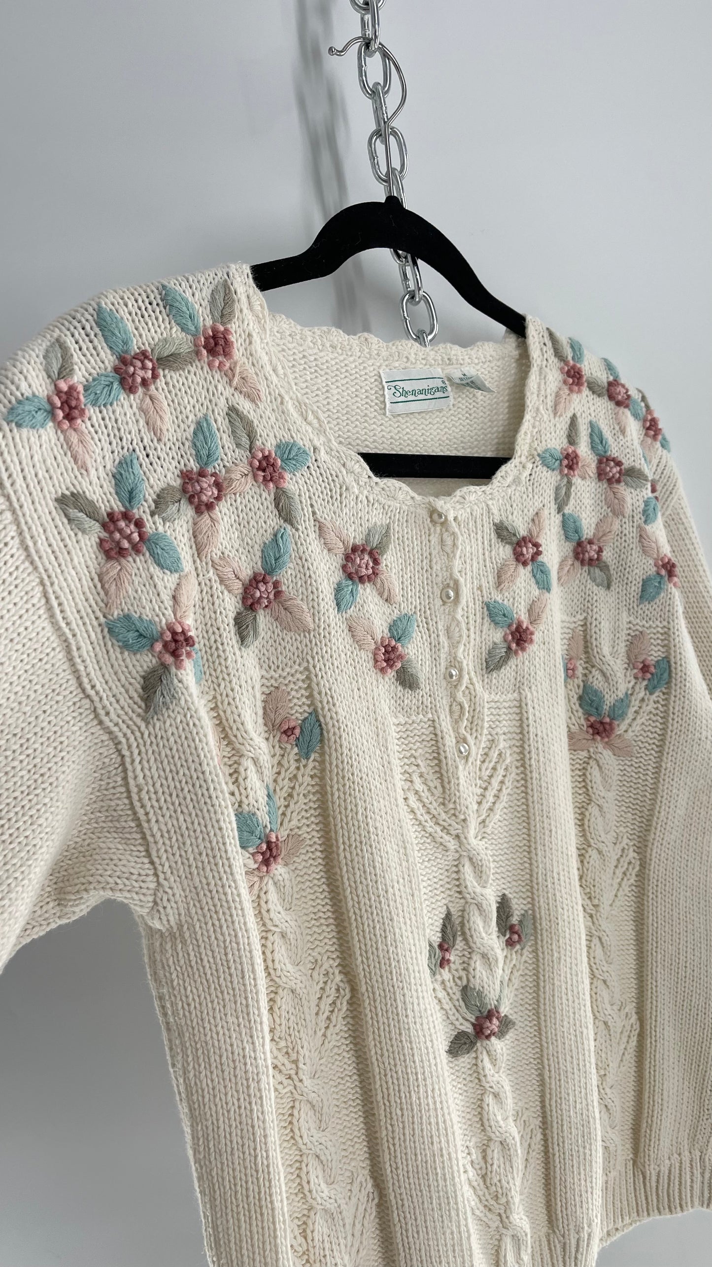 Shenanigans 55% Ramie45% Cotton Embroidered Off White Knit Sweater (Medium)