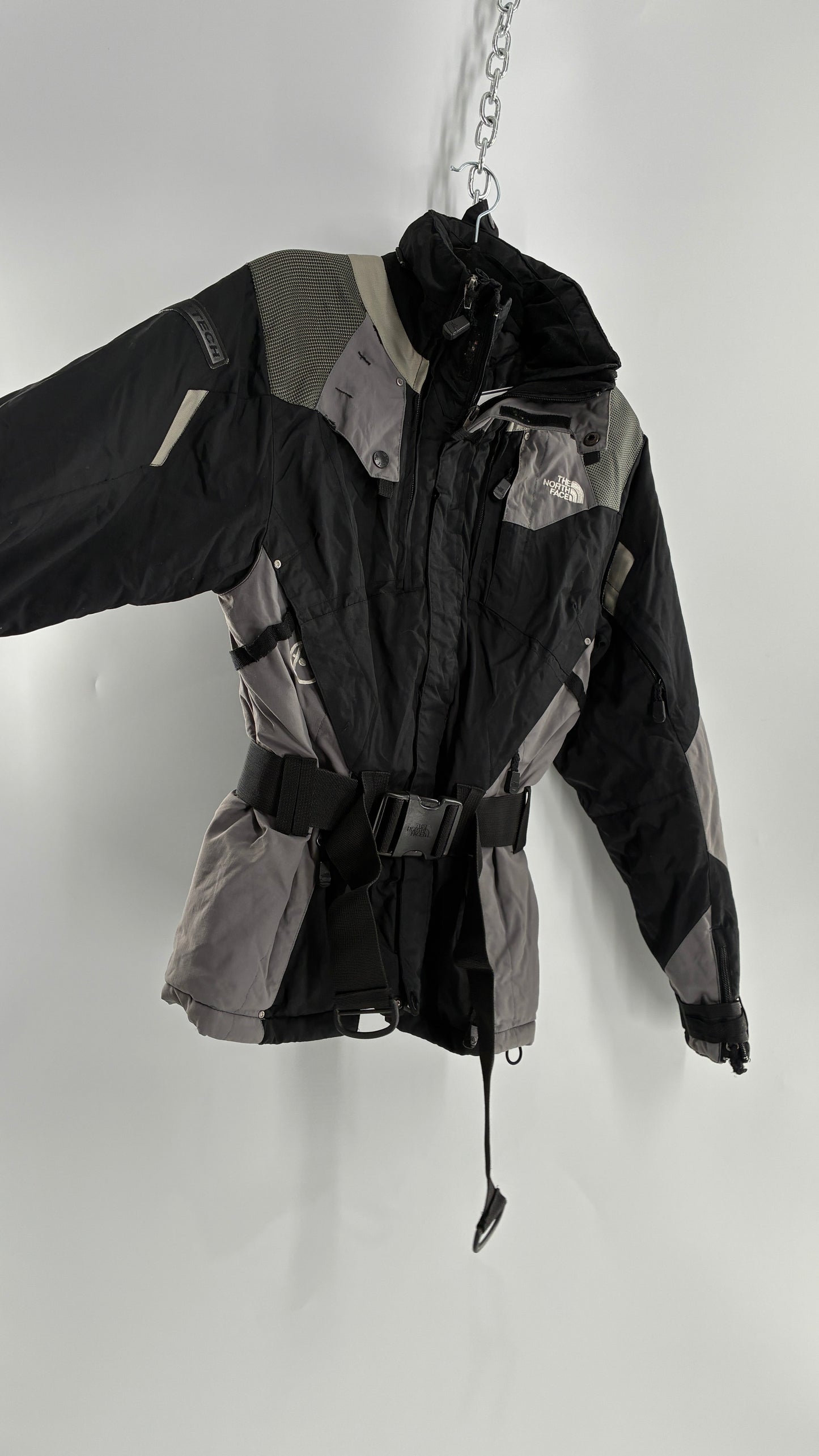 Vintage The North Face Steep Tech Women’s Waist Cinching Belted Ski Style Jacket (Medium)