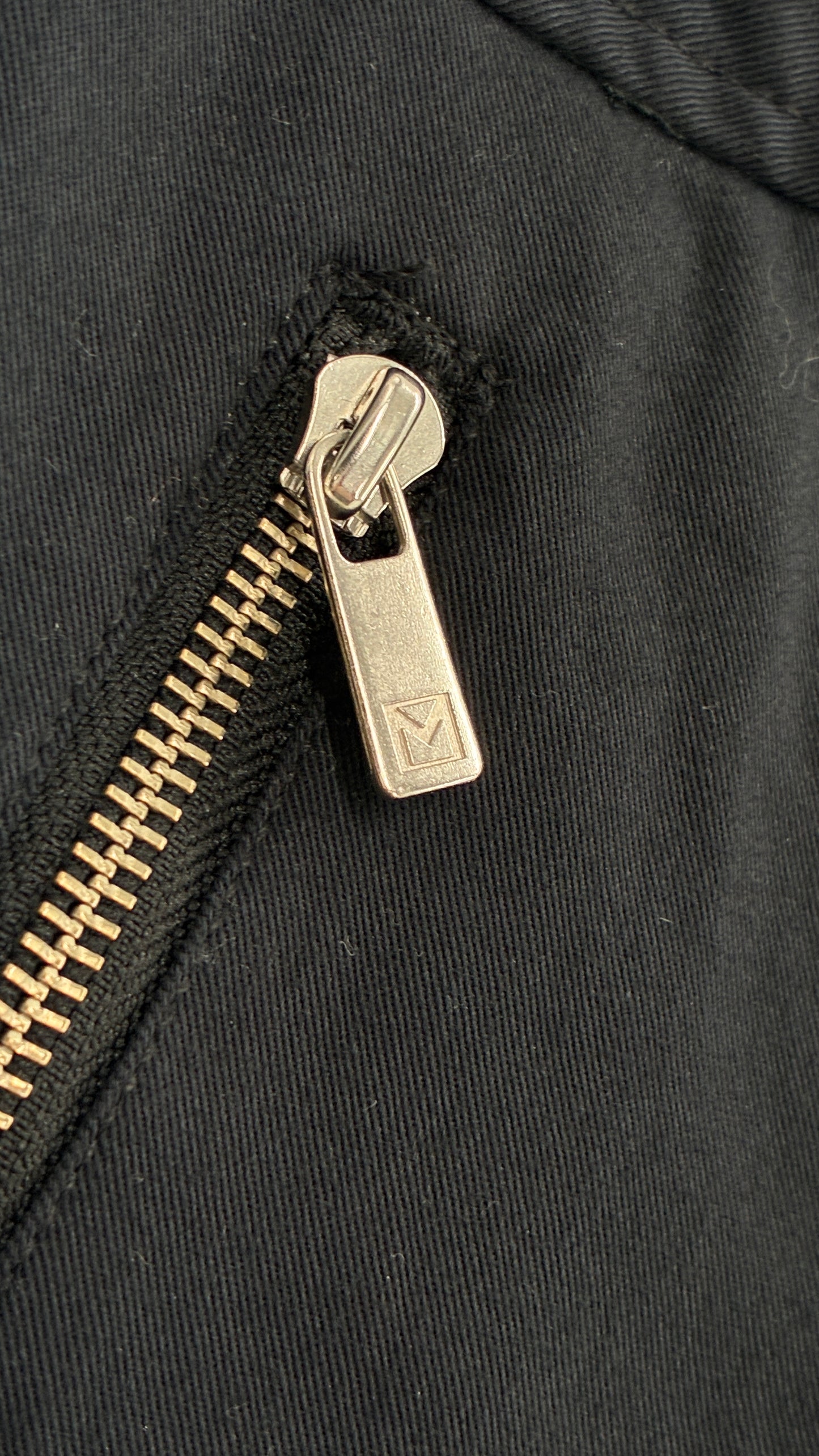 Vintage MICHAEL KORS Black Button Leg Kick Flare Low Rise Pants with Zipper Details and Side Closure (6)