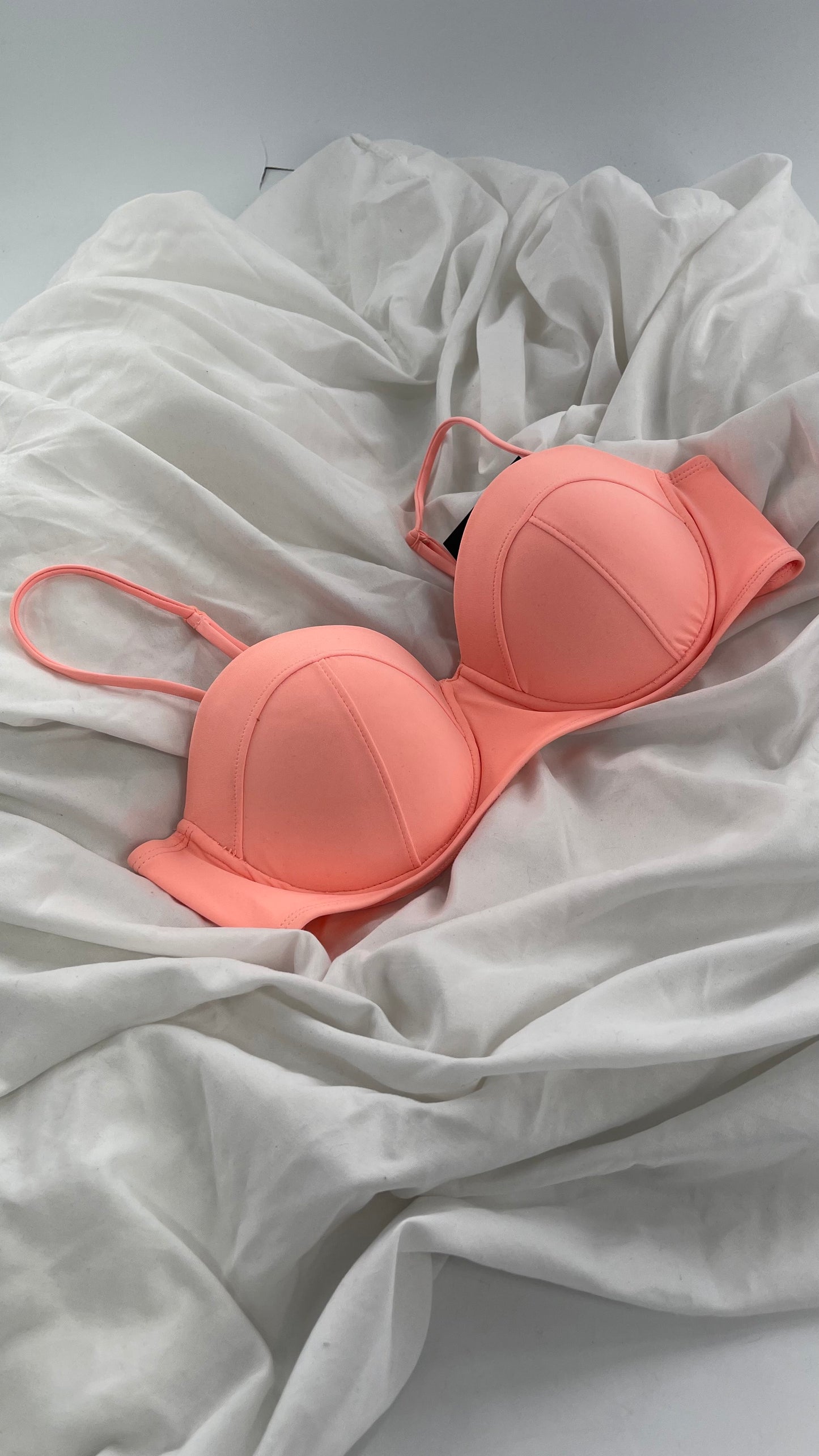 PACSUN LA Hearts Pink Underwire Swim Top (Large)