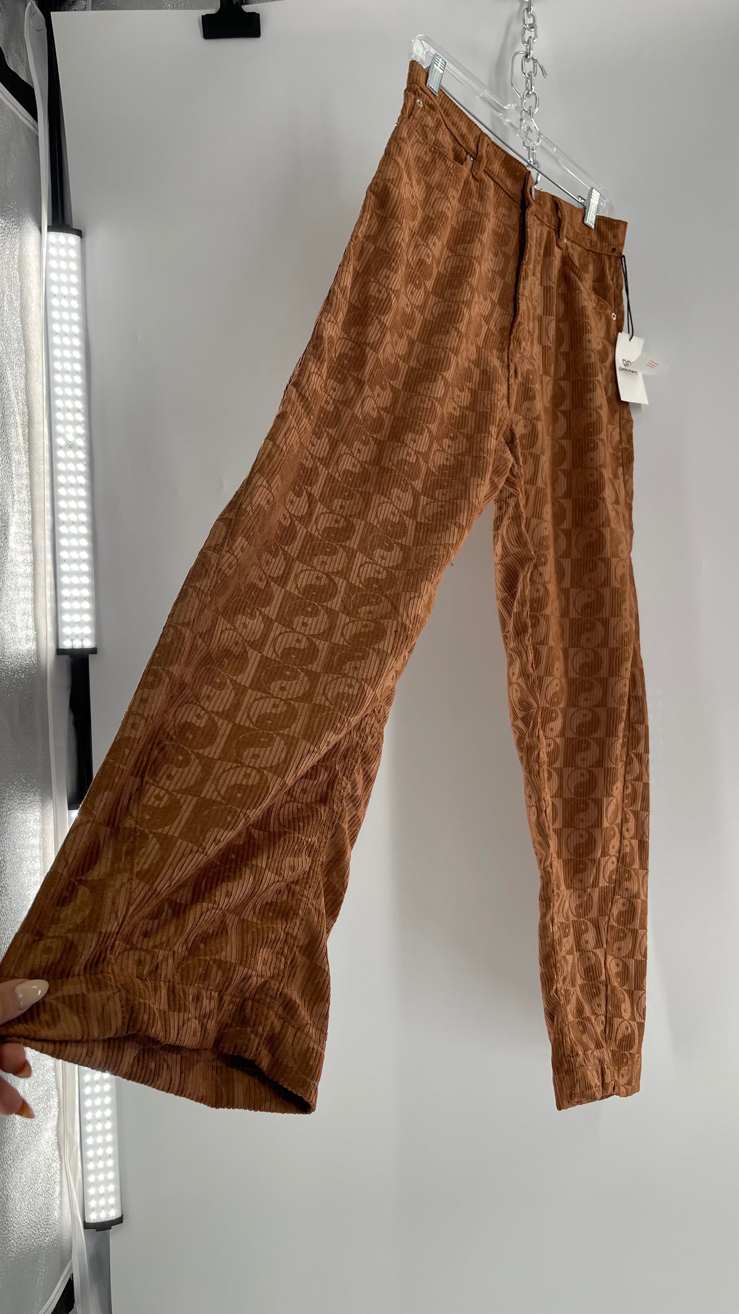 BDG Corduroy Checkered Ying Yang Straight Legs (28)