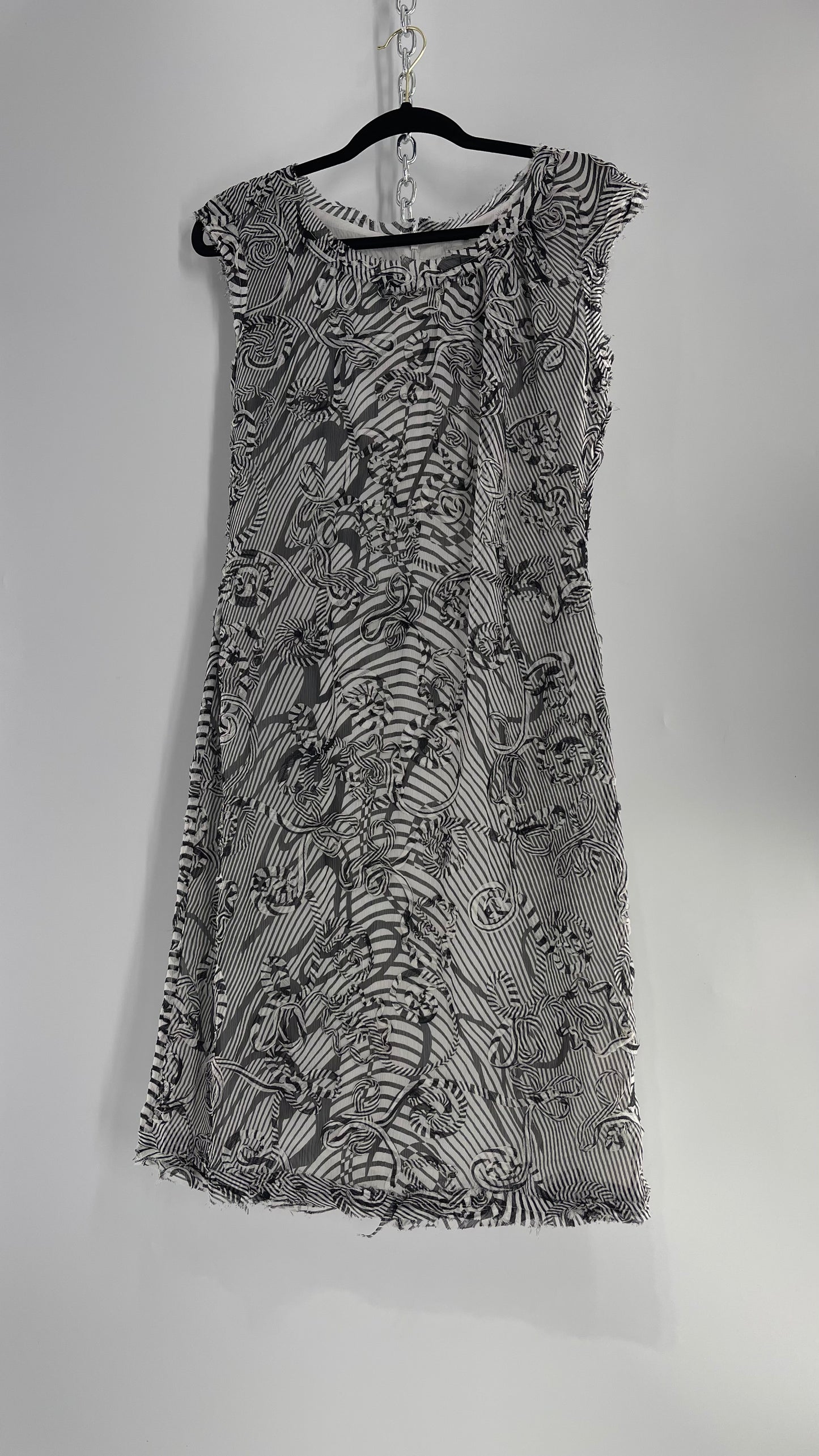 Vintage J. Peterman Black and White Midi Dress with Embroidered Details (10)