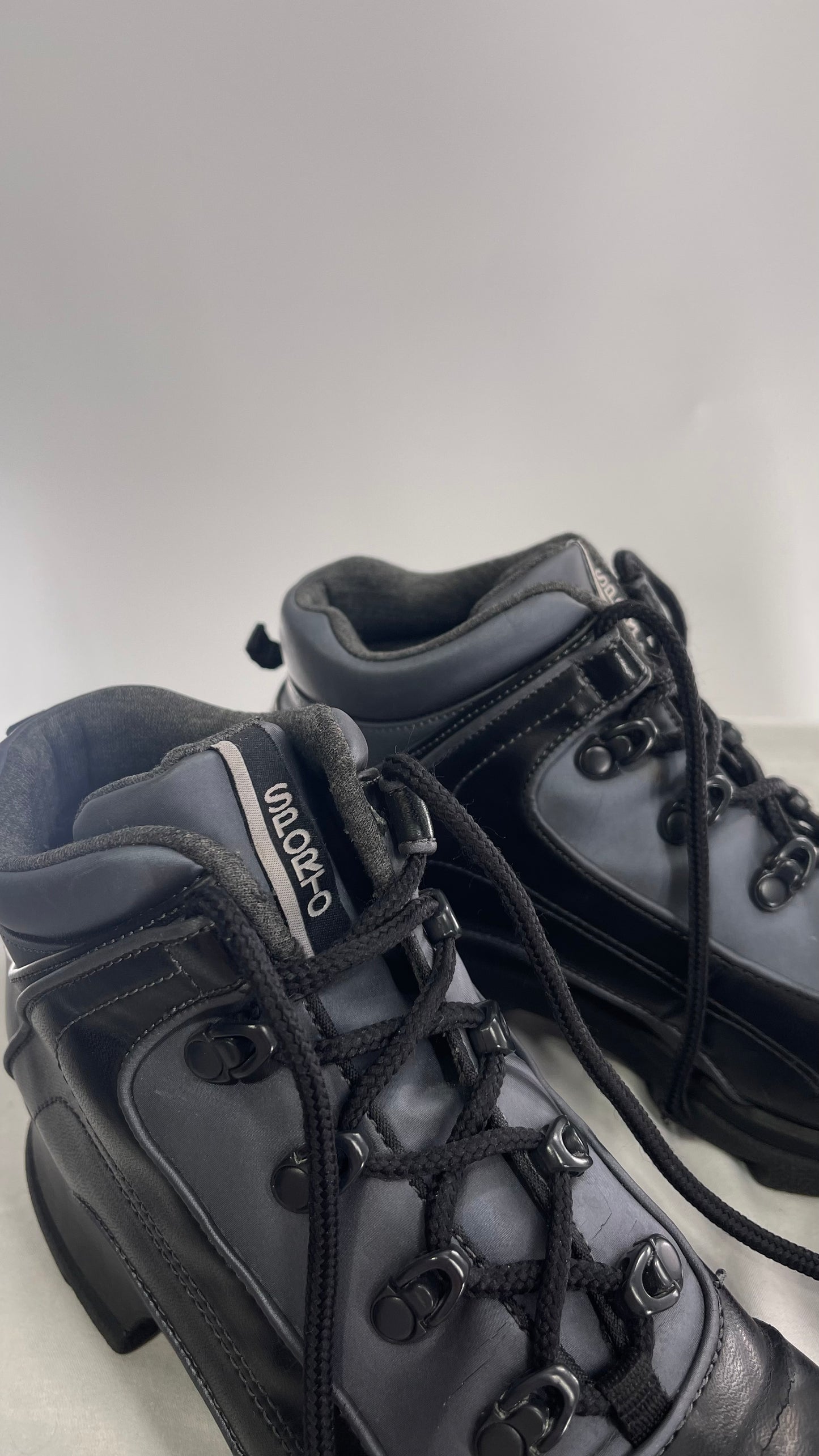 1990s Vintage SPORTO Metallic Blue and Black Round Toe Platform Sneaker Boot (9)