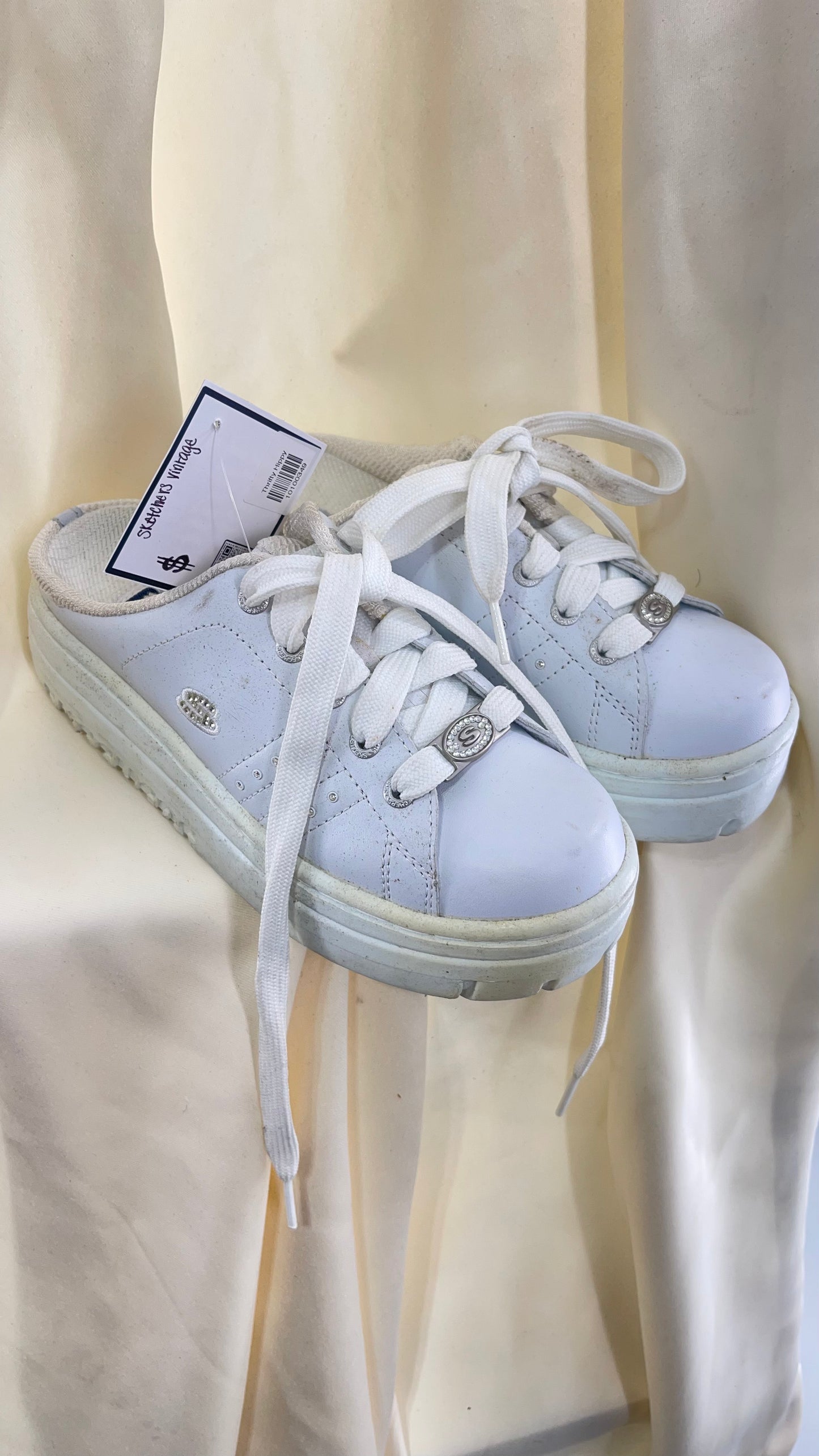 Vintage White Sketchers Slip on Platform Jammer Sneakers with Bedazzled Details (6)