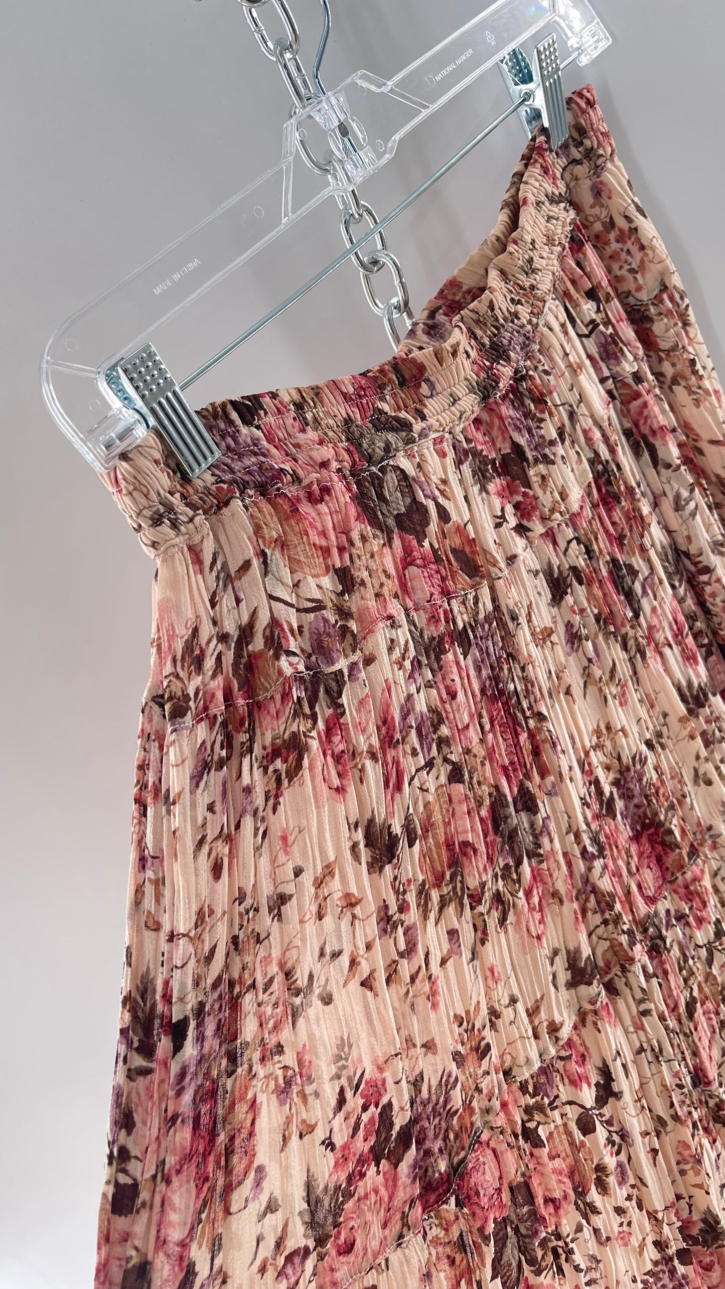 Vintage Hand Made Romantic Pink Floral Skirt (L)