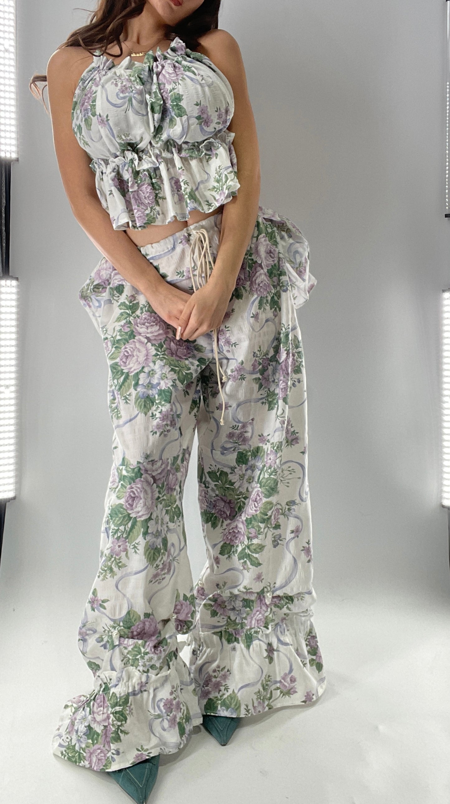 Vintage Handmade 2 Piece Set with Apron Style Ruffled Bum🧺 (One Size XS-XL)