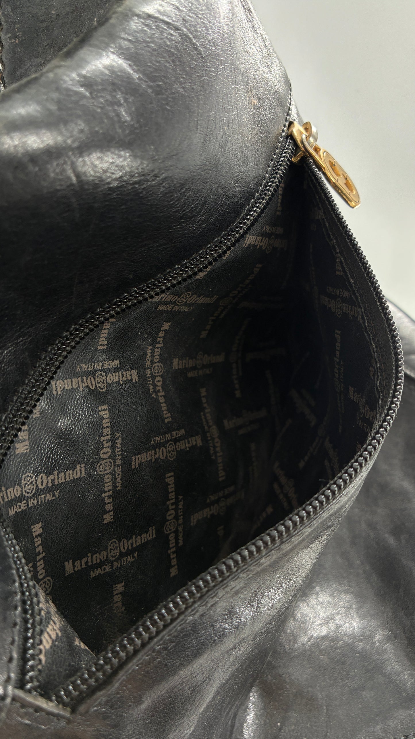 Vintage MARINO ORLANDI Black Leather Purse Made in Italy with Gold Embossed Hardware