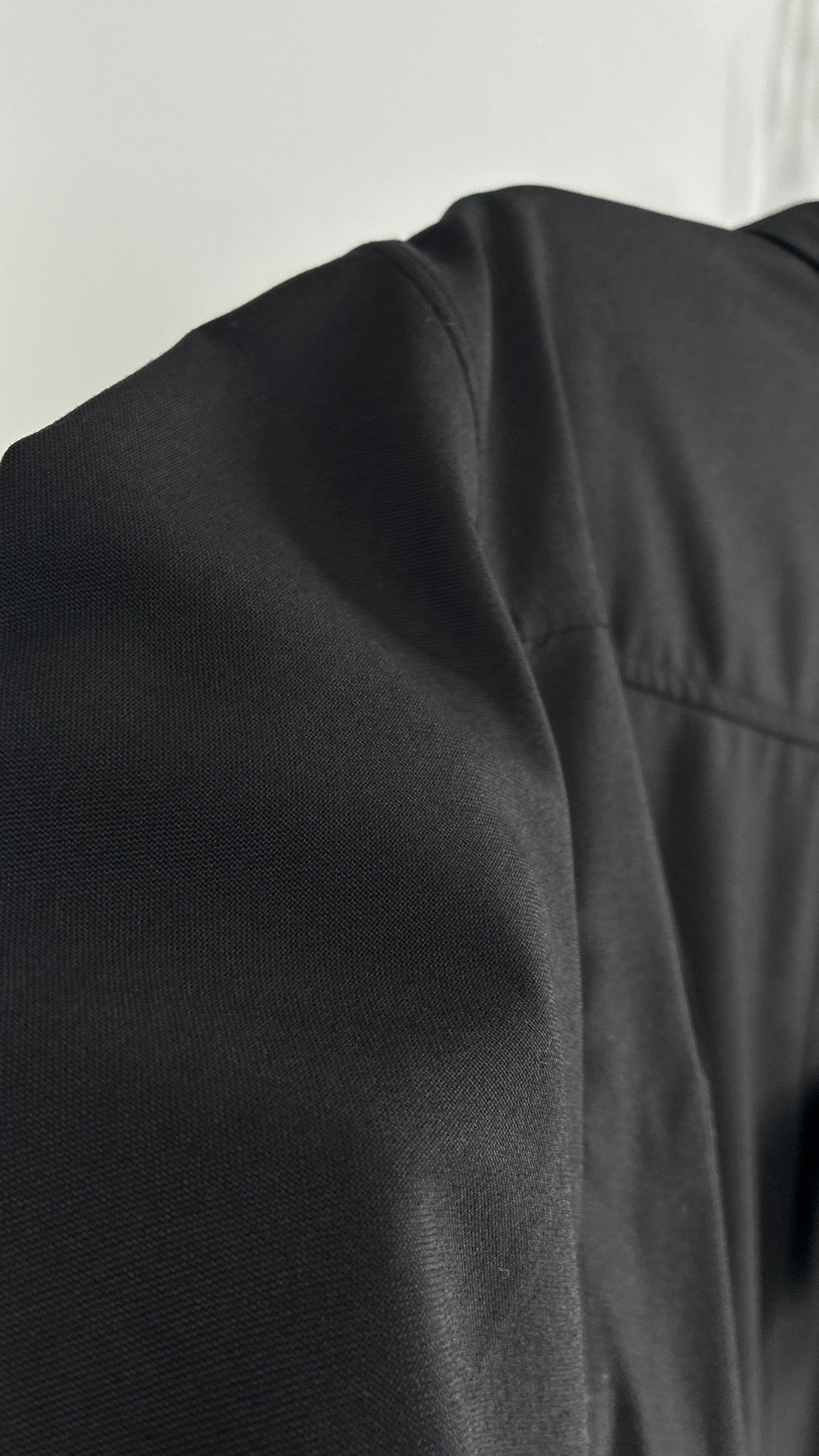 Vintage BURBERRY Black 100% Worsted Cashmere Button Up with Tags Attached (Small)