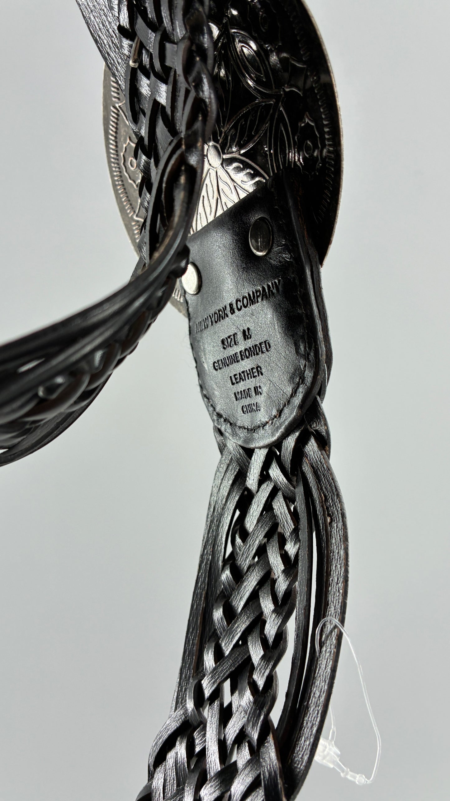 Vintage New York & Company Black Braided Leather Belt with Engraved Metal Buckle (Medium)