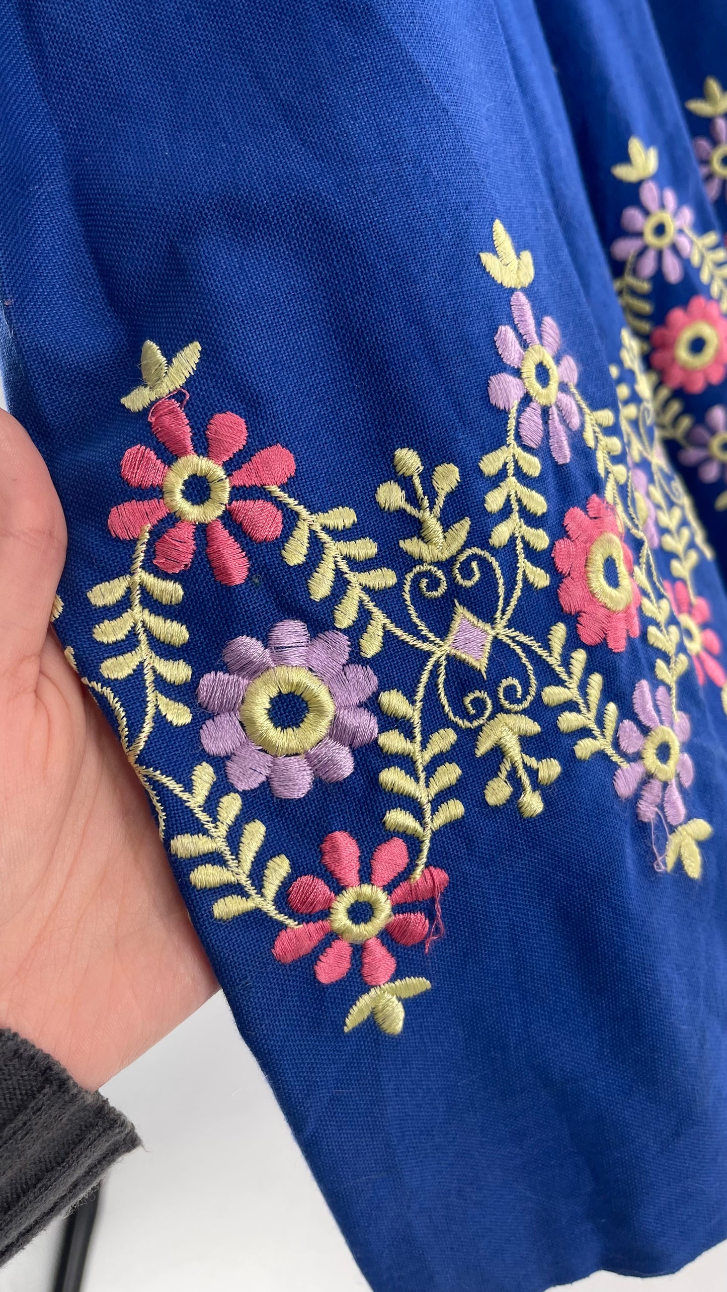 Vintage 1970s Spitzing Modell Wilhelm Picherer Hohenkirchen Traditional German Hand Embroidered Royal Blue Dress (M)