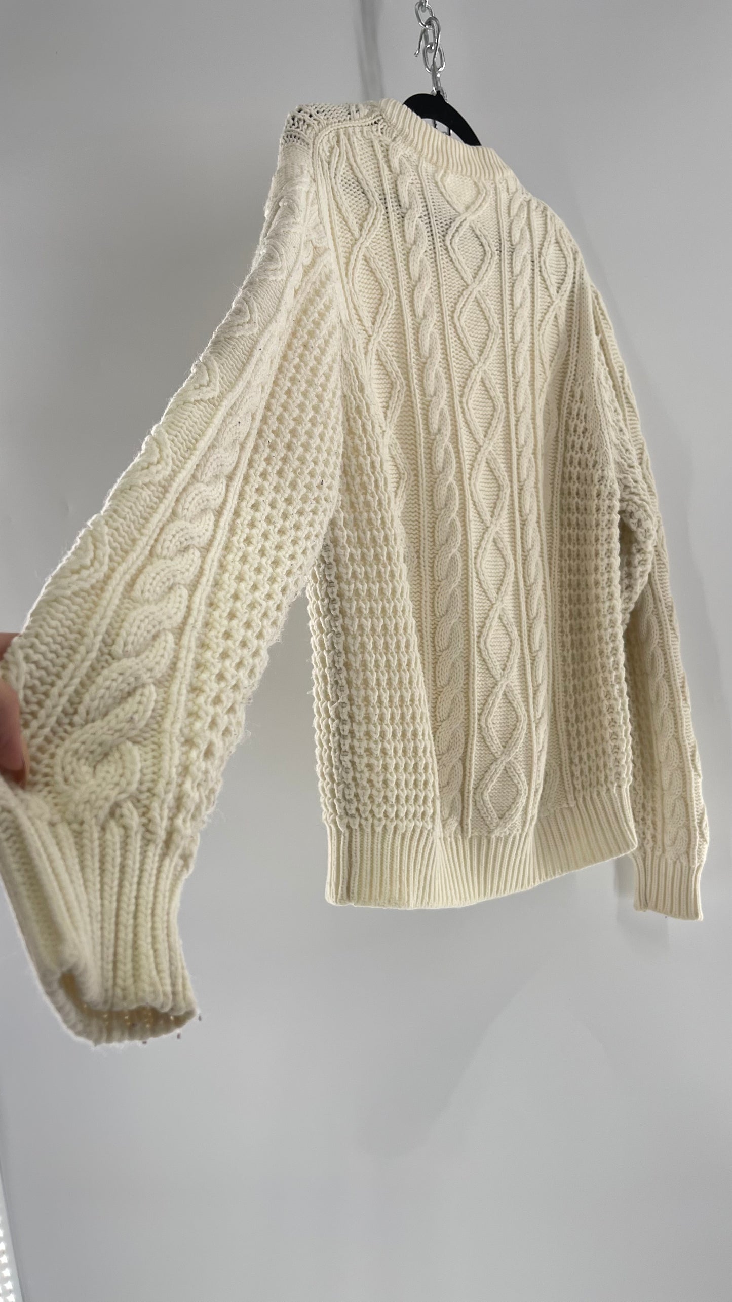 Vintage Ivory Cableknit Slouchy Sweater (Large)
