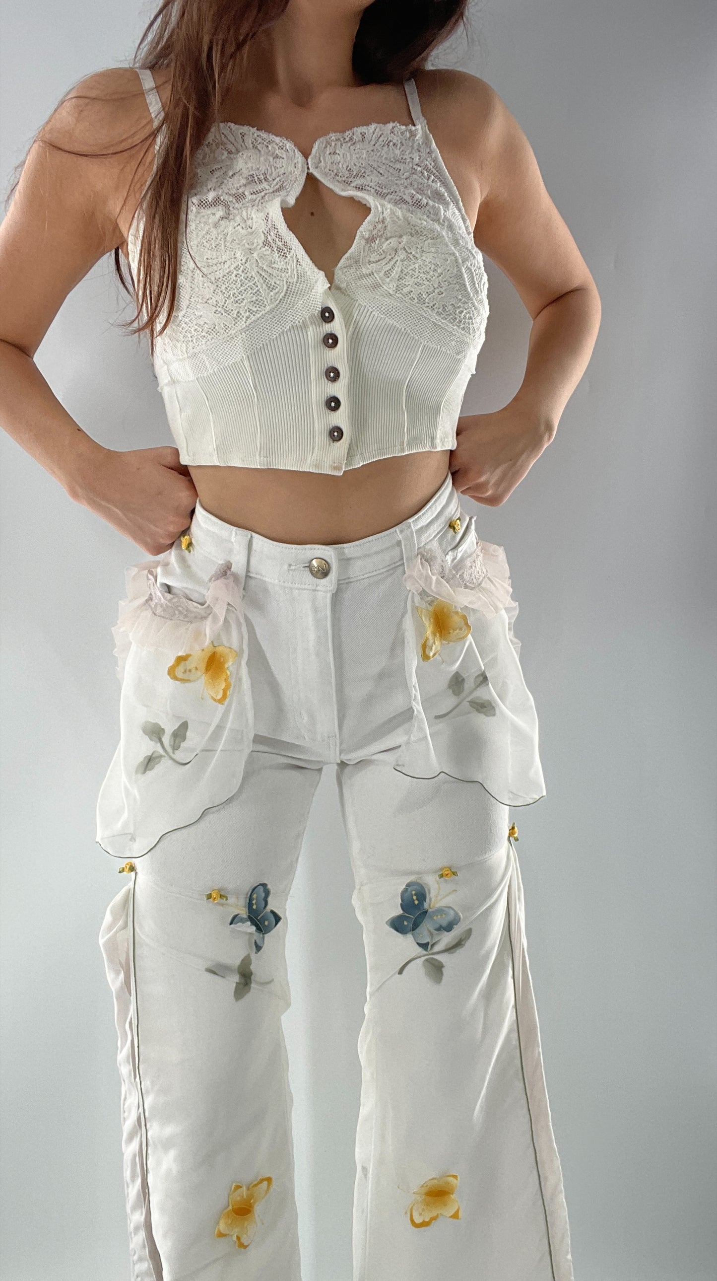 Remade Upcycled Lee White Jeans with Drawstring Adjustable Length, Lace Trim Pockets, Embroidery and Appliqué Details (27)