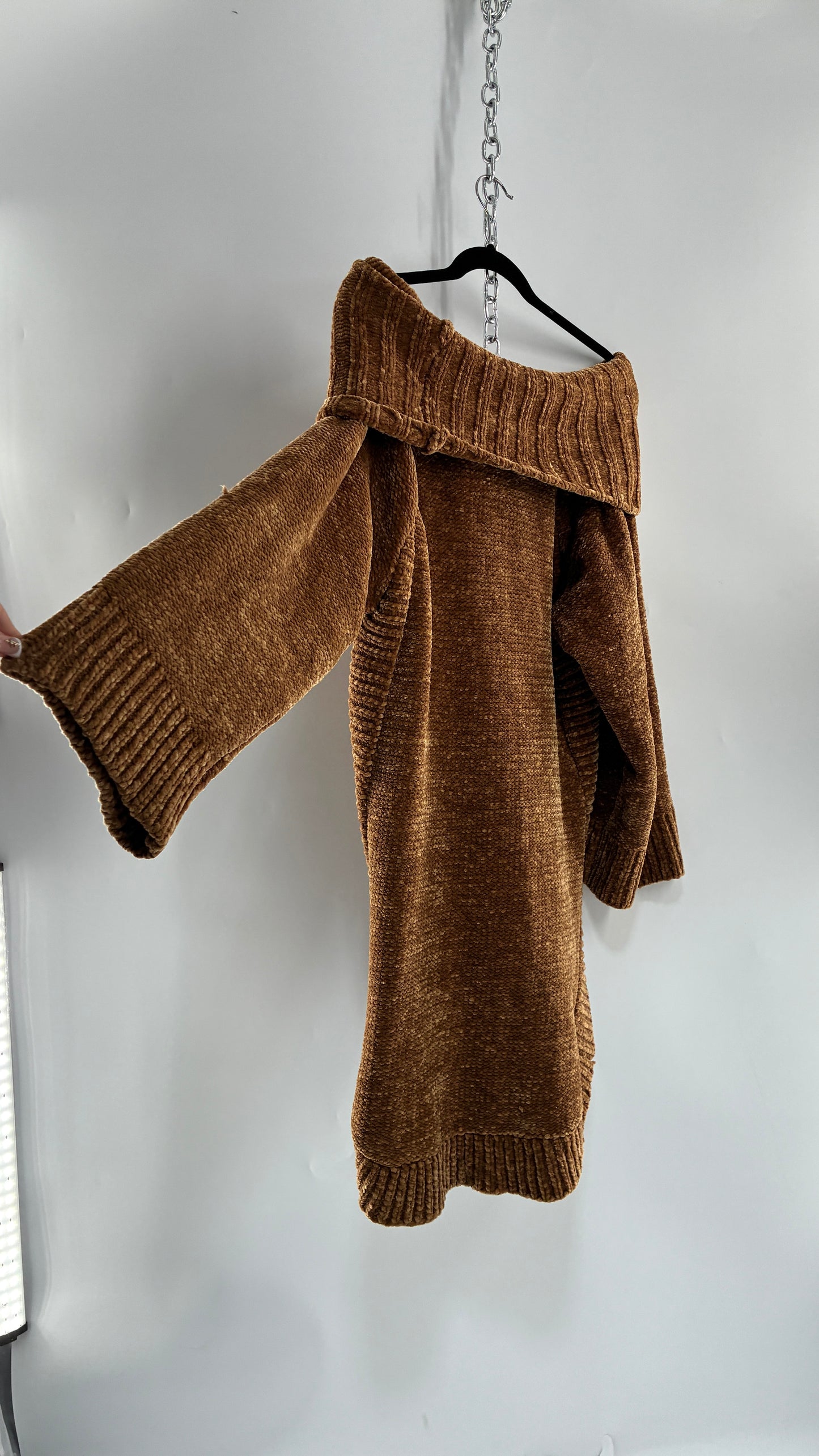 MOTH Chenille Corduroy Heavy Knit Off the Shoulder/Turtle Neck Slouchy Sweater (small)