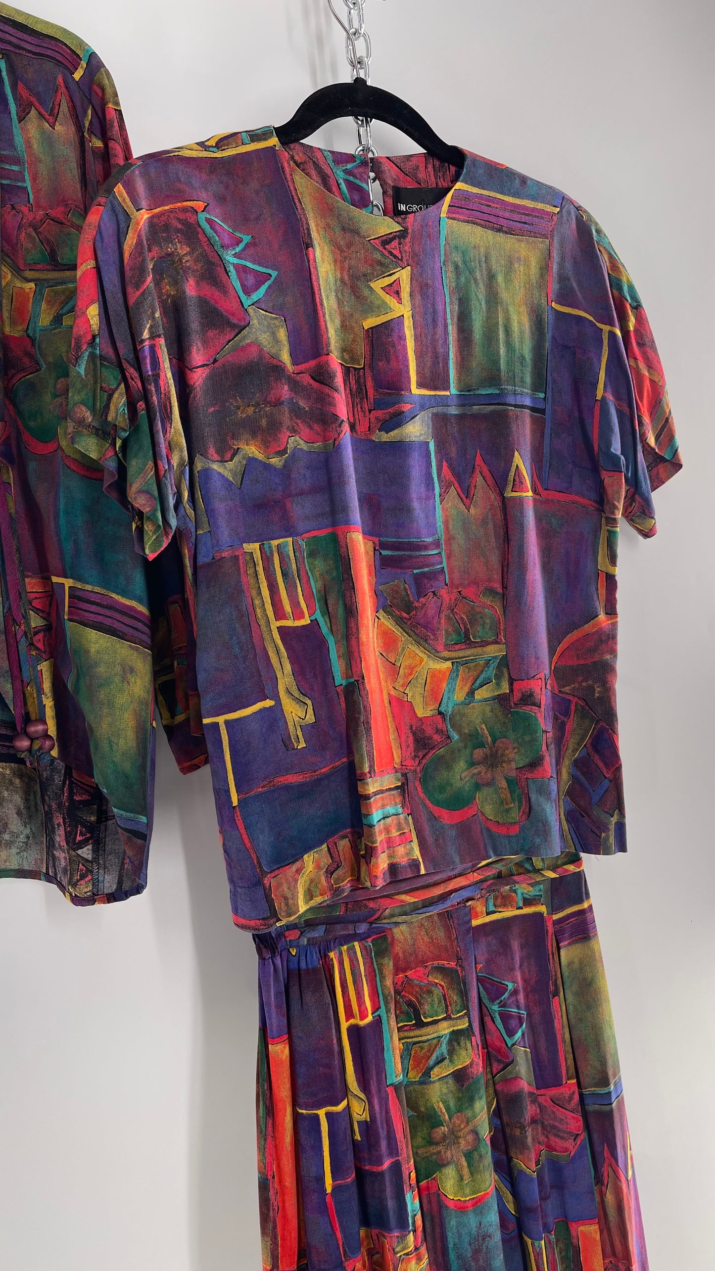 Vintage INGROUP LTD Abstract Art Girl 3pc Set -Skirt,T and Cape (2)