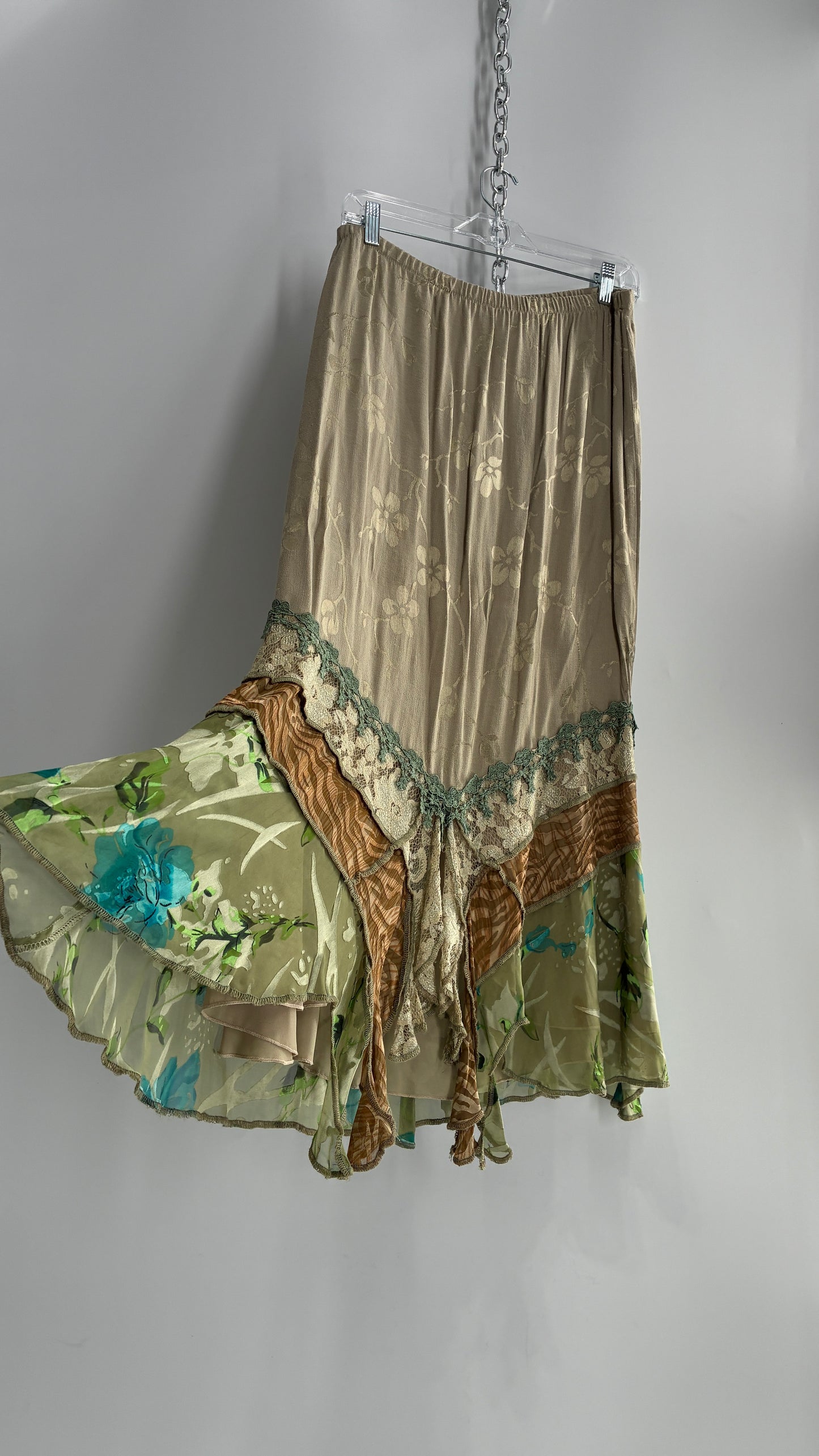 Vintage SPENCER ALEXIS Muted Green Full Skirt with Mixed Pattern Handkerchief Hem (Large)