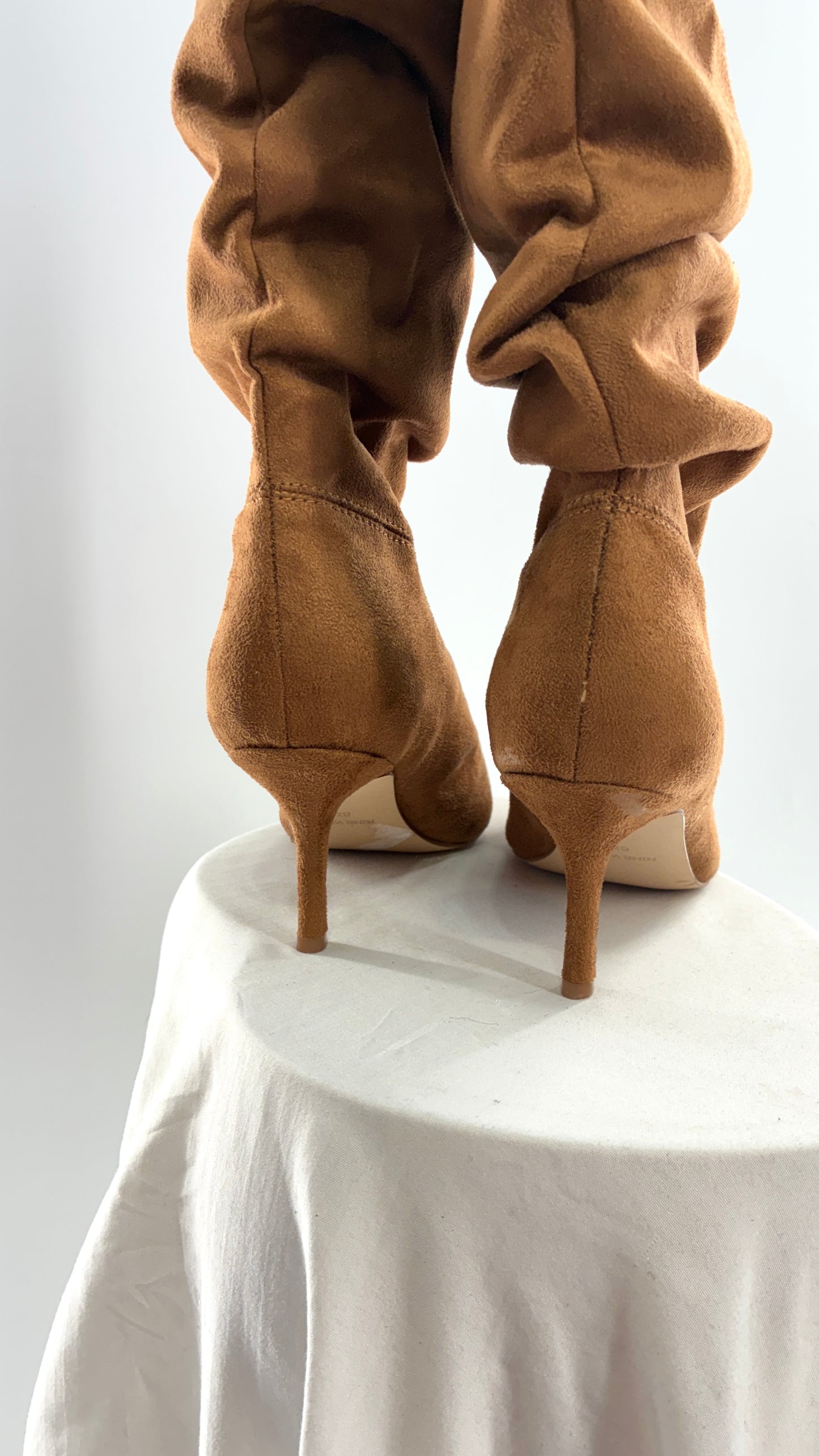 Vintage NINE WEST 1990s Scrunched Pointed Toe Boots (6.5)