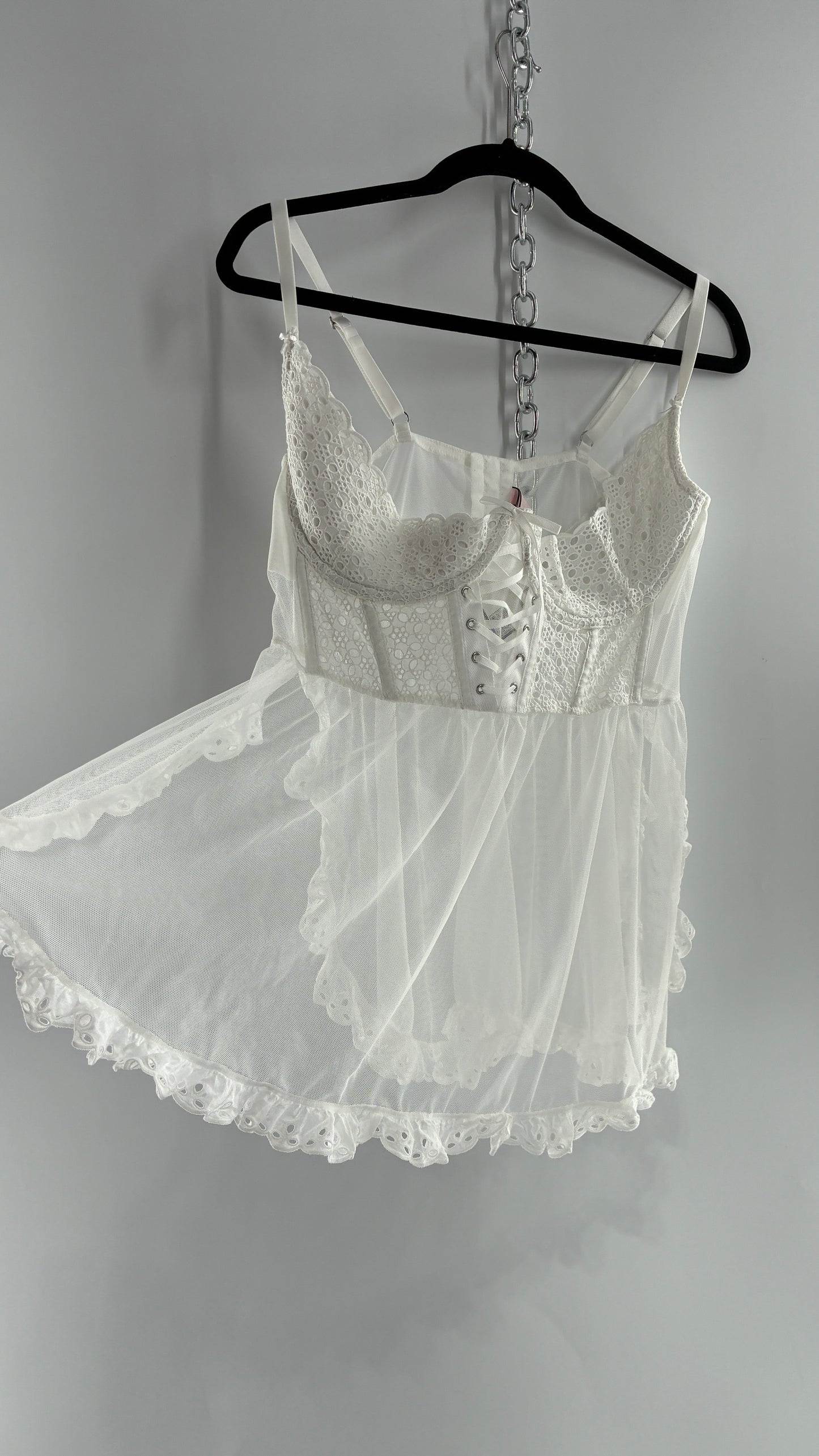 Vintage VICTORIA’S SECRET White Eyelet Lace Bustier with Mesh Skirt (XXL)