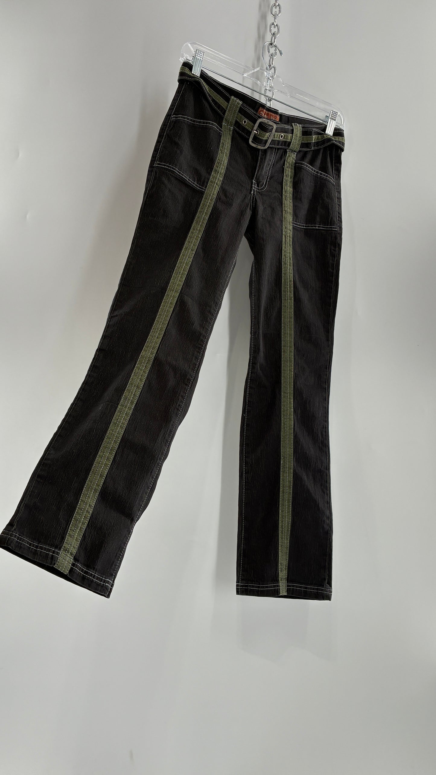 Vintage PALMY NOBLE Dark Wash Low Rise Denim with Green Details and Built in Belt (7/8)
