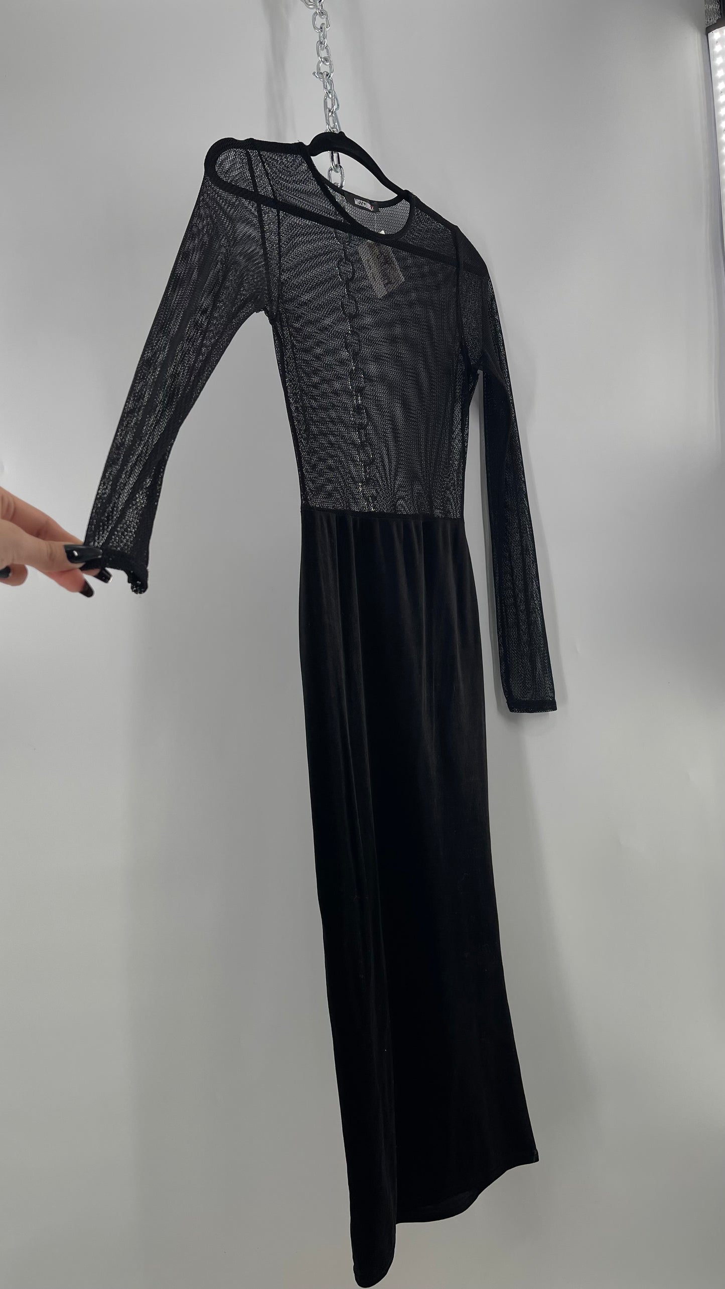 MISSGUIDED Black Midi Bodycon with Velvet Skirt and Mesh Bodice (4)