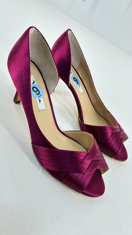 NINA Fuchsia Satin Kitten Heels (9)