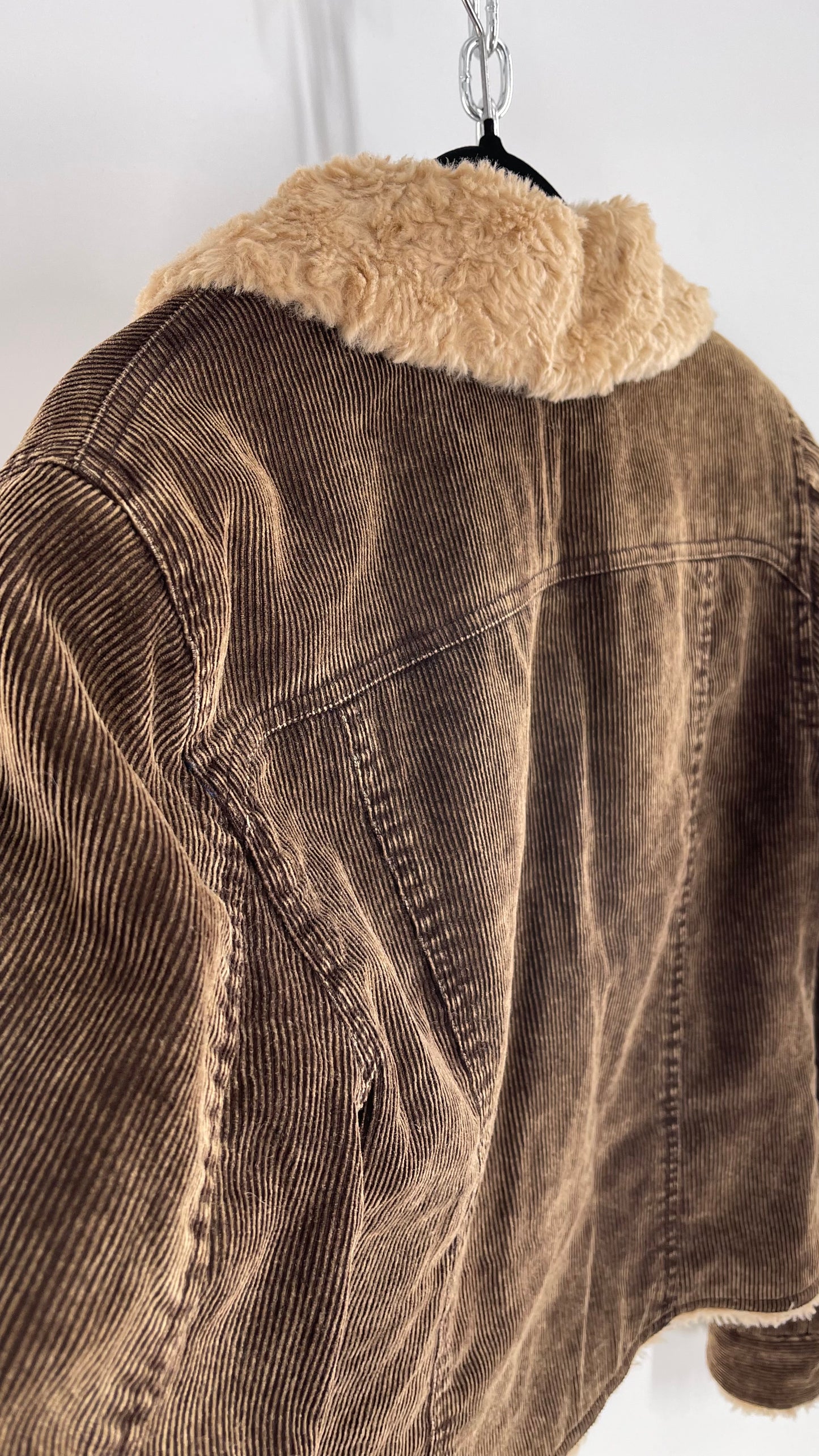 Vintage giacca Corduroy Cropped Jacket with Sherpa/Teddy Collar (Medium)