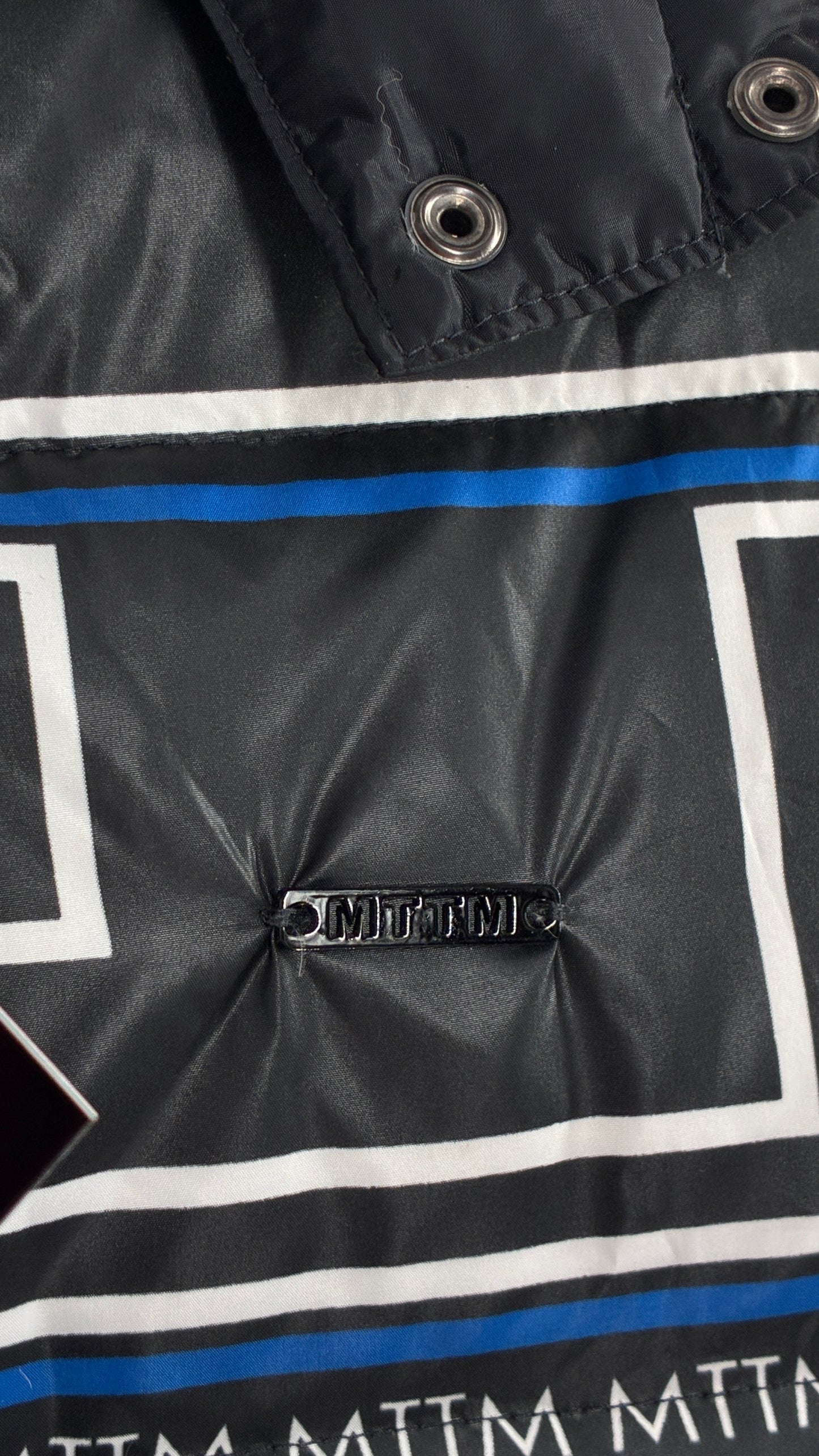 Vintage MARRIED TO THE MOB Graphic Puffer Jacket (Medium)