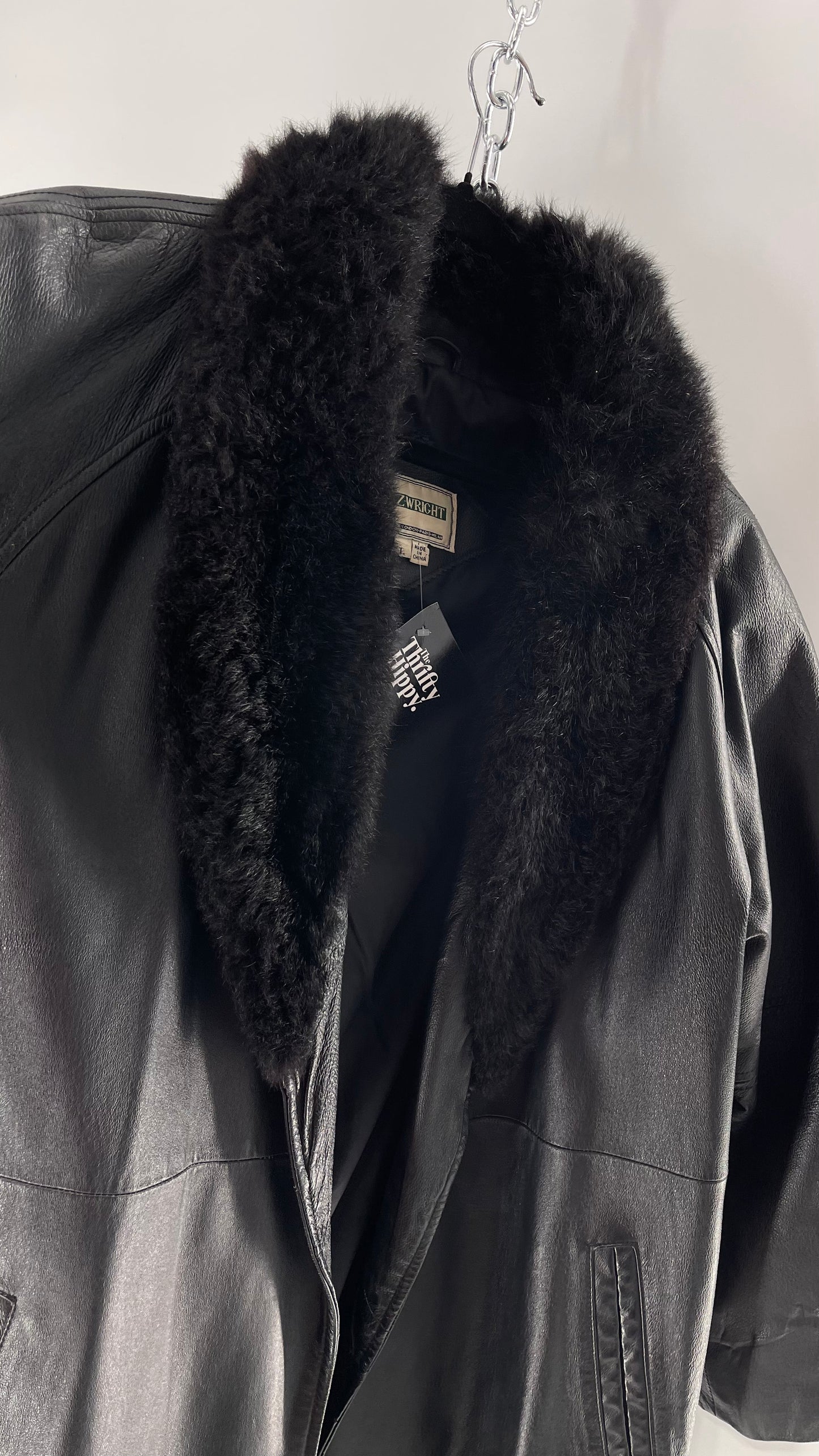 FITZWRIGHT Vintage Black Leather Coat with New Zealand Opposum Fur Collar and Faux Fur Belt (C)(Large)