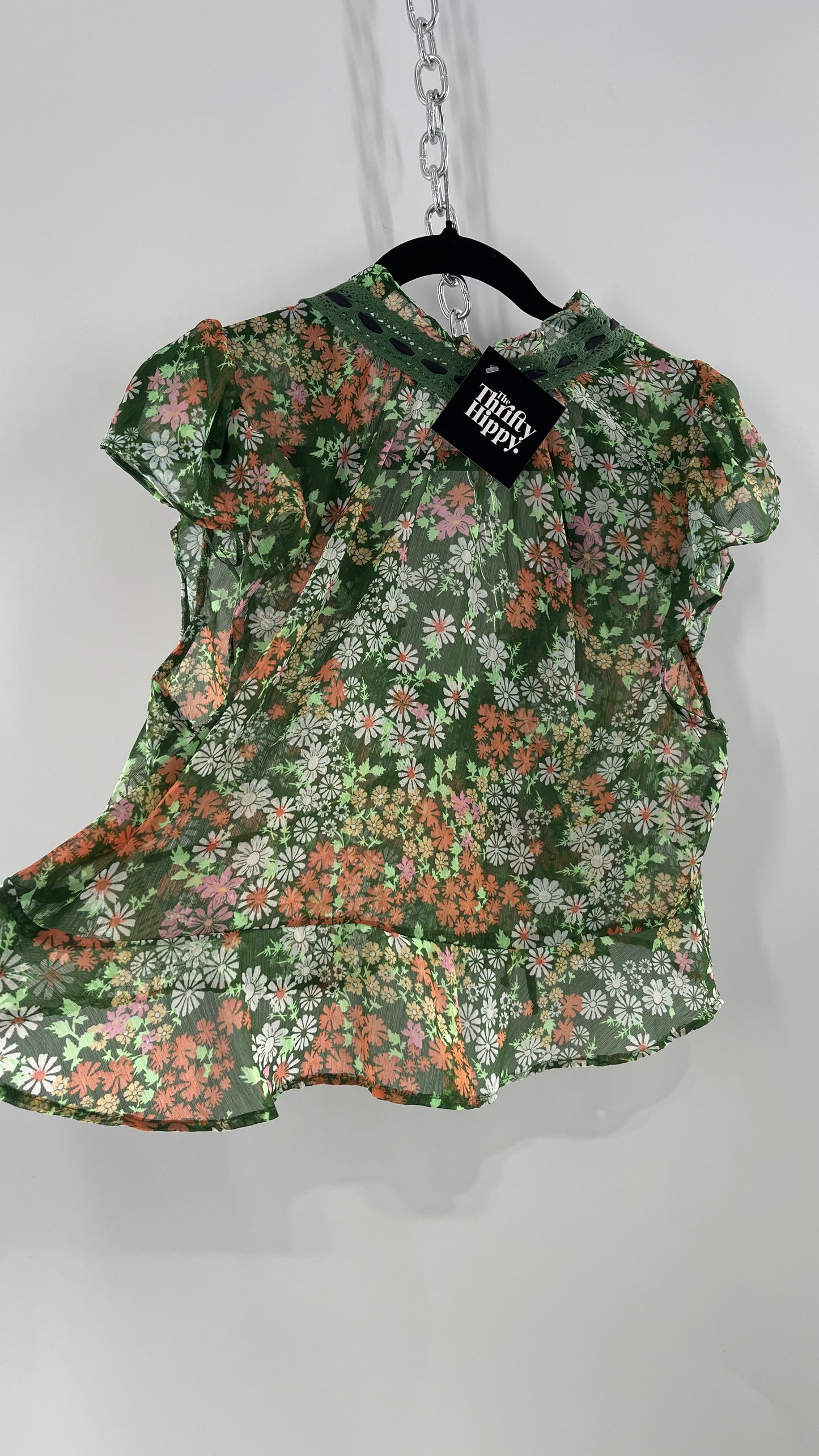Free People Green Floral Blouse with Green Lace Neckline and Black Velvet Ribbon (Large)