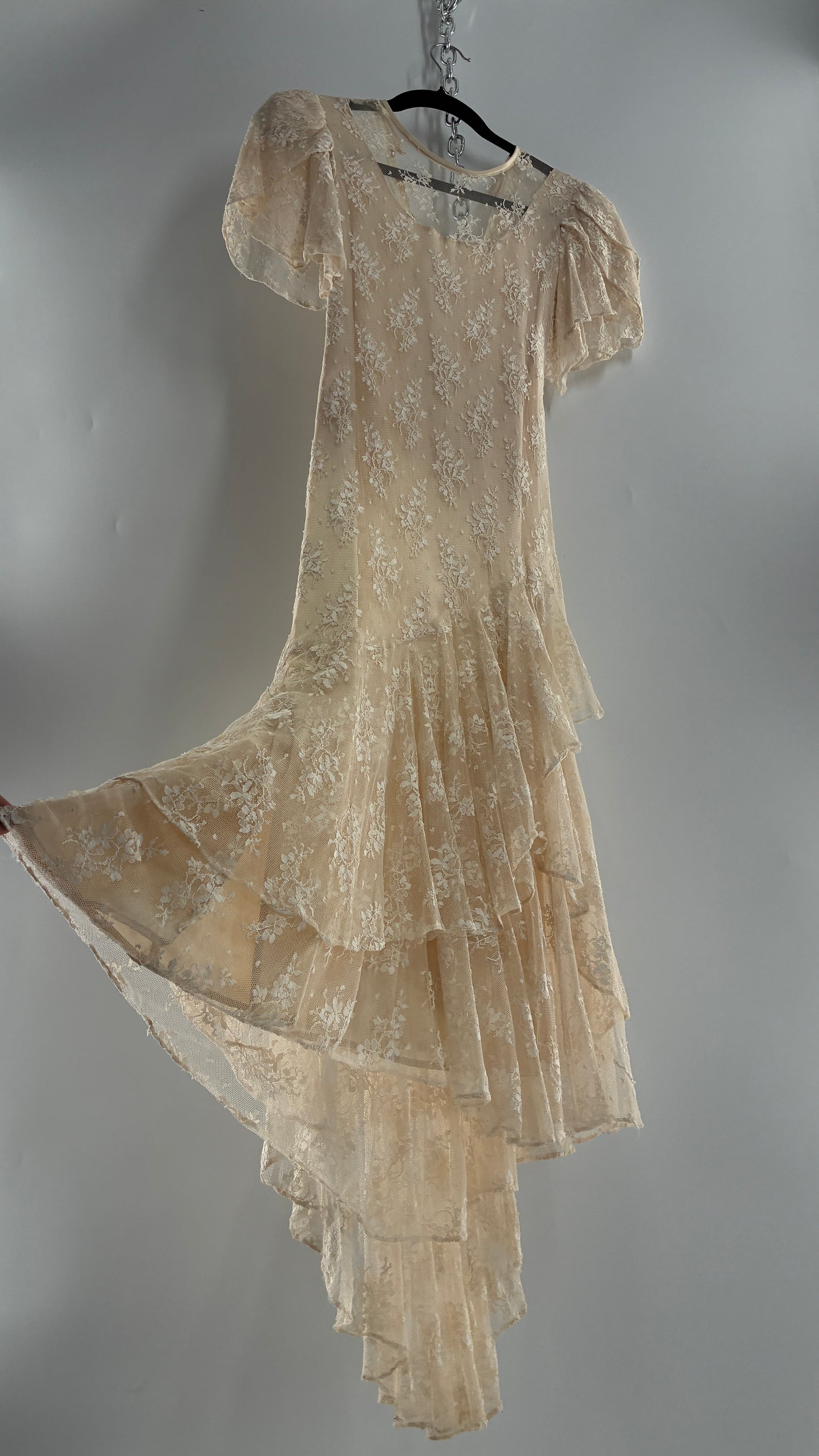 Vintage Ivory Lace Gown with Petal Sleeves, Tiered Hemline (5/6)