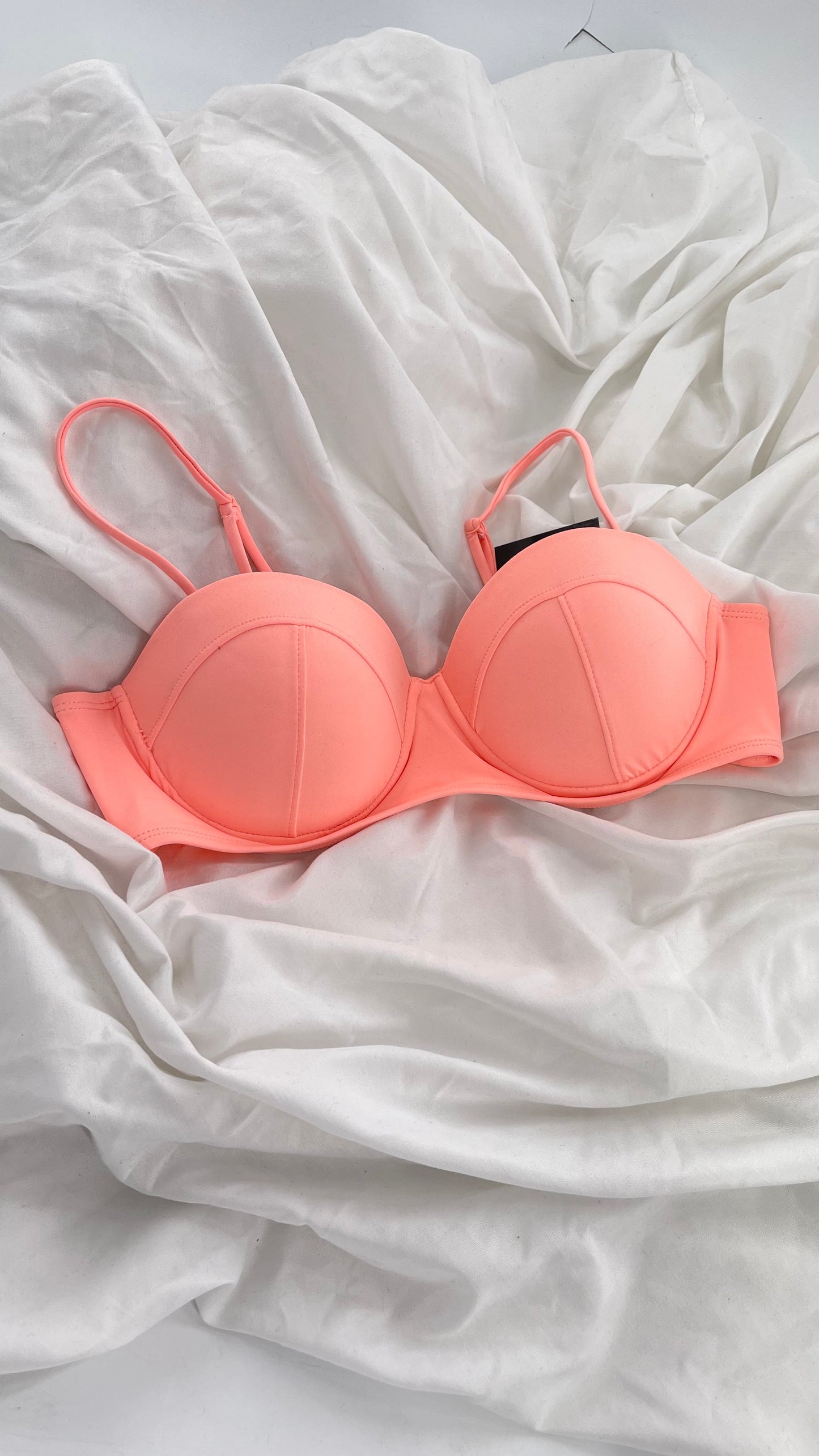 PACSUN LA Hearts Pink Underwire Swim Top (Large)
