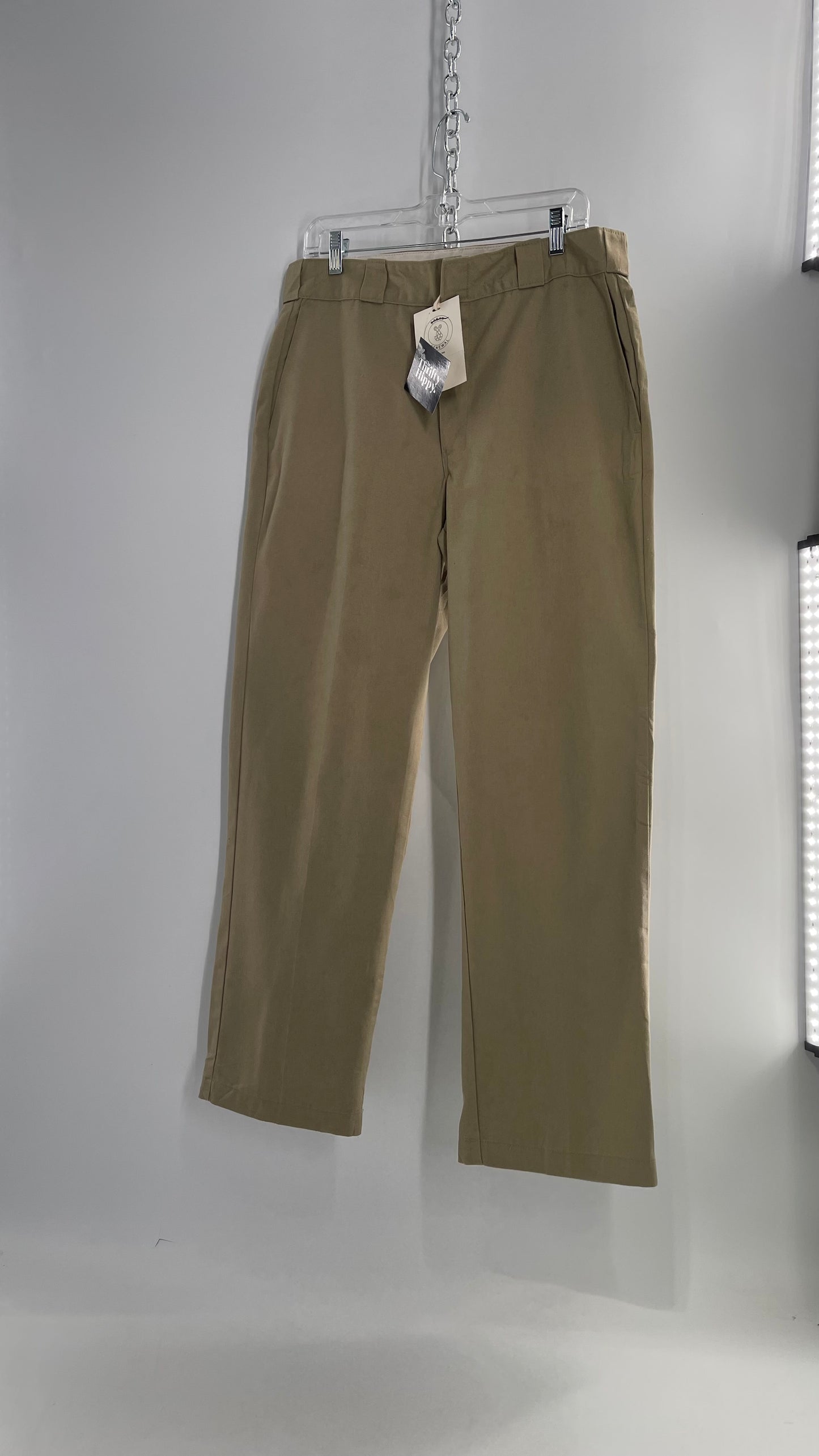 Urban Outfitters Urban Renewal Khaki Trouser (32)