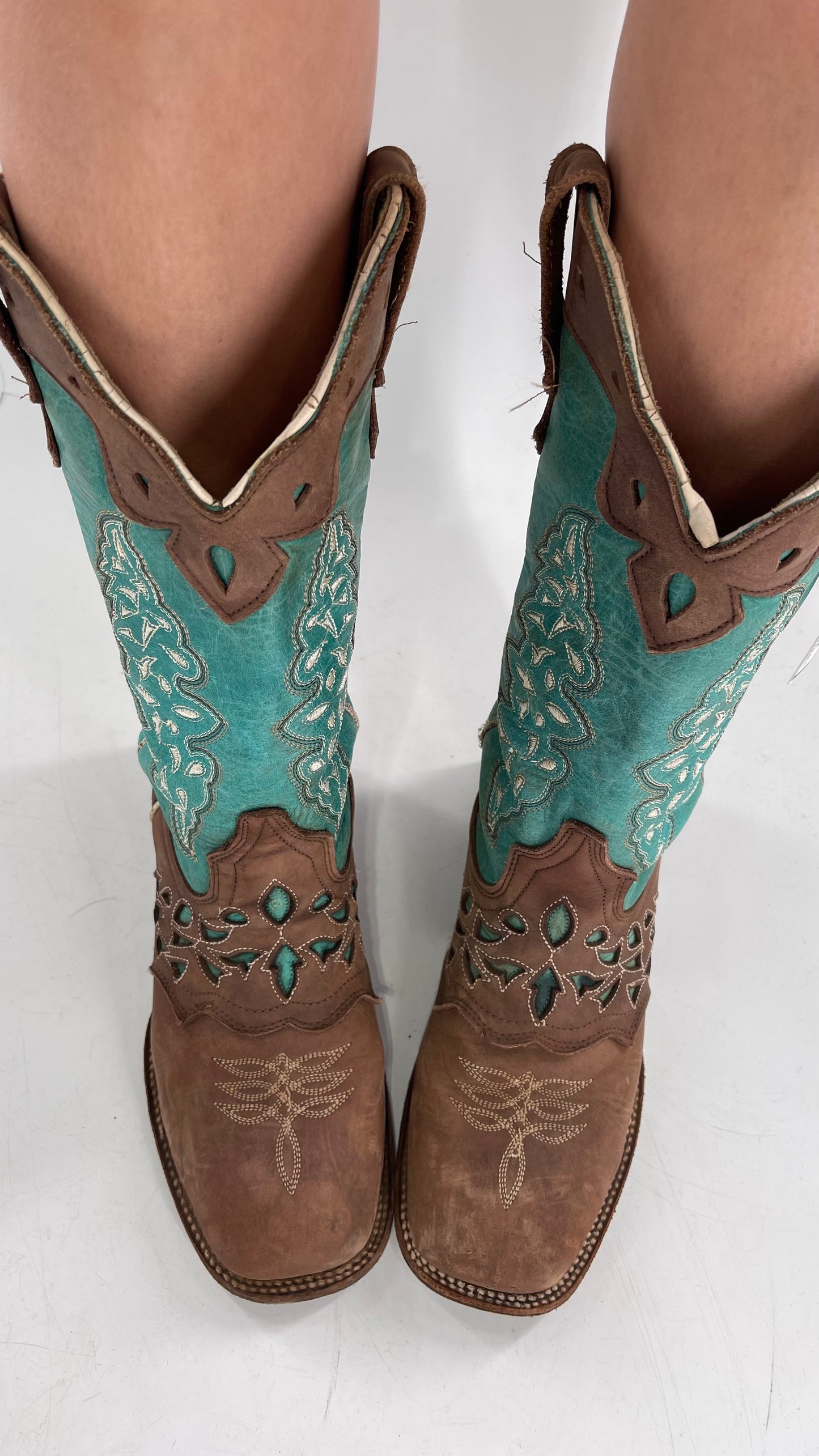 Porto Rebelde Turquoise Blue and Brown Leather Lazer Cut Embroidered Boots (6.5)