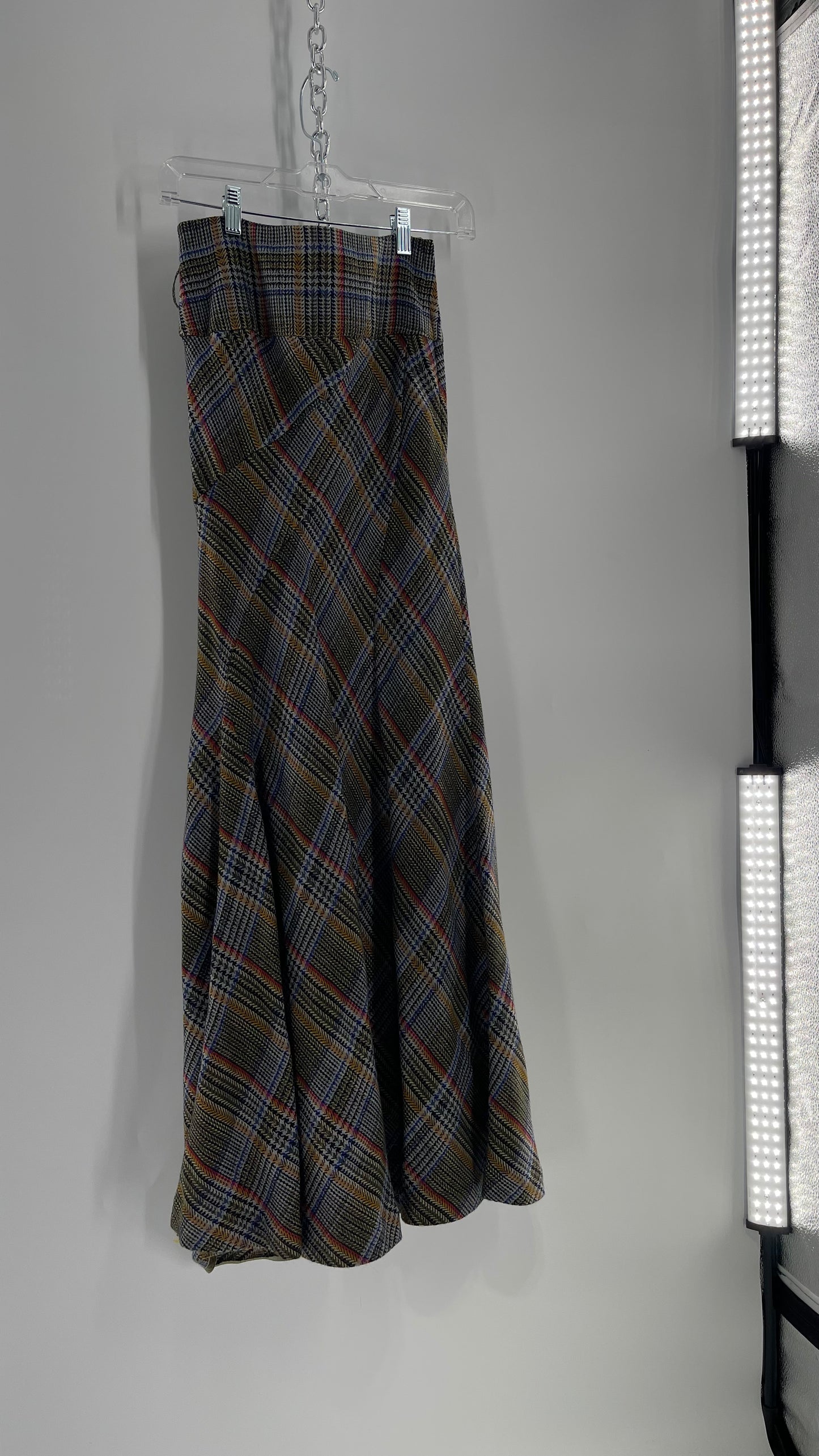 Elevenses 87% Wool Plaid Asymmetric Swirl Seam and Pleated Voluminous Hem (0)