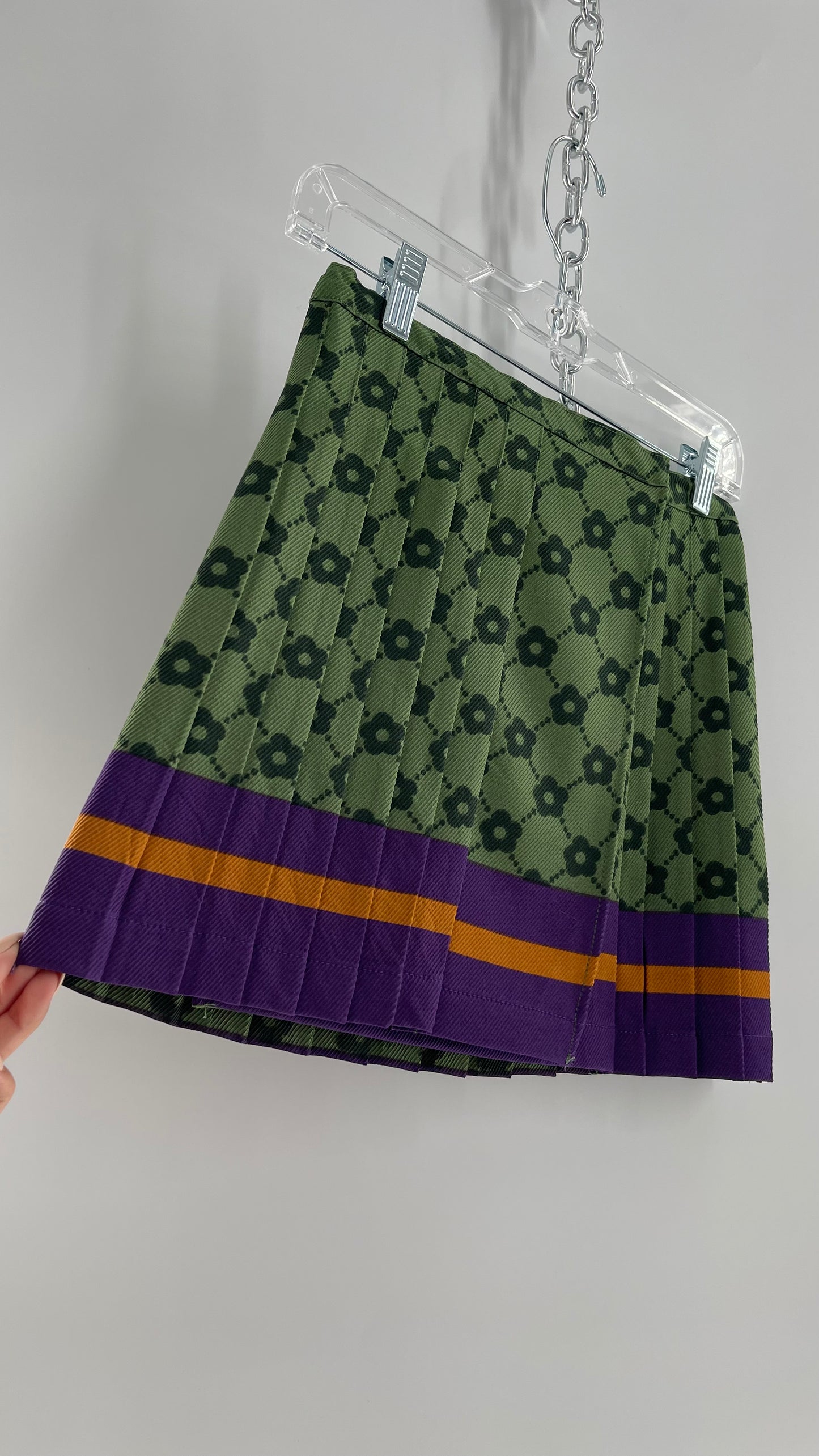 Urban Outfitters School Girl Green Pleated Floral Mini Skirt (Small)
