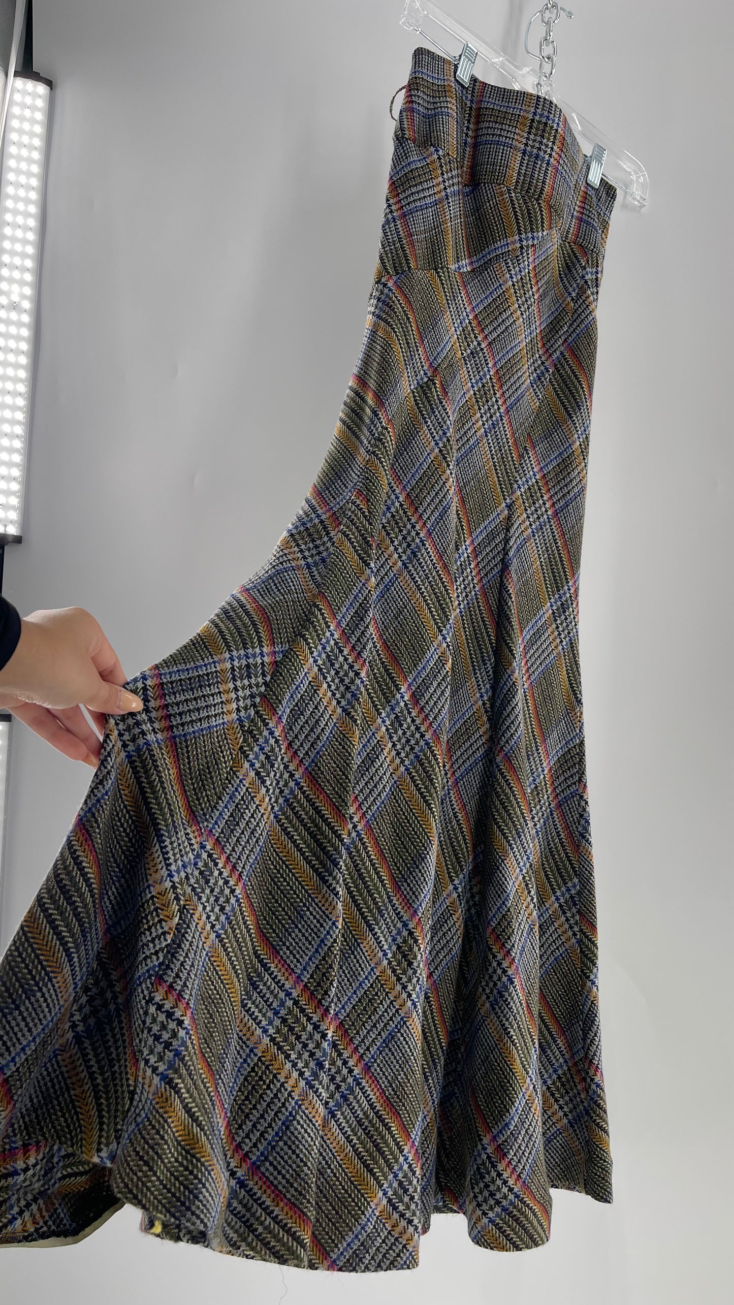 Elevenses 87% Wool Plaid Asymmetric Swirl Seam and Pleated Voluminous Hem (0)