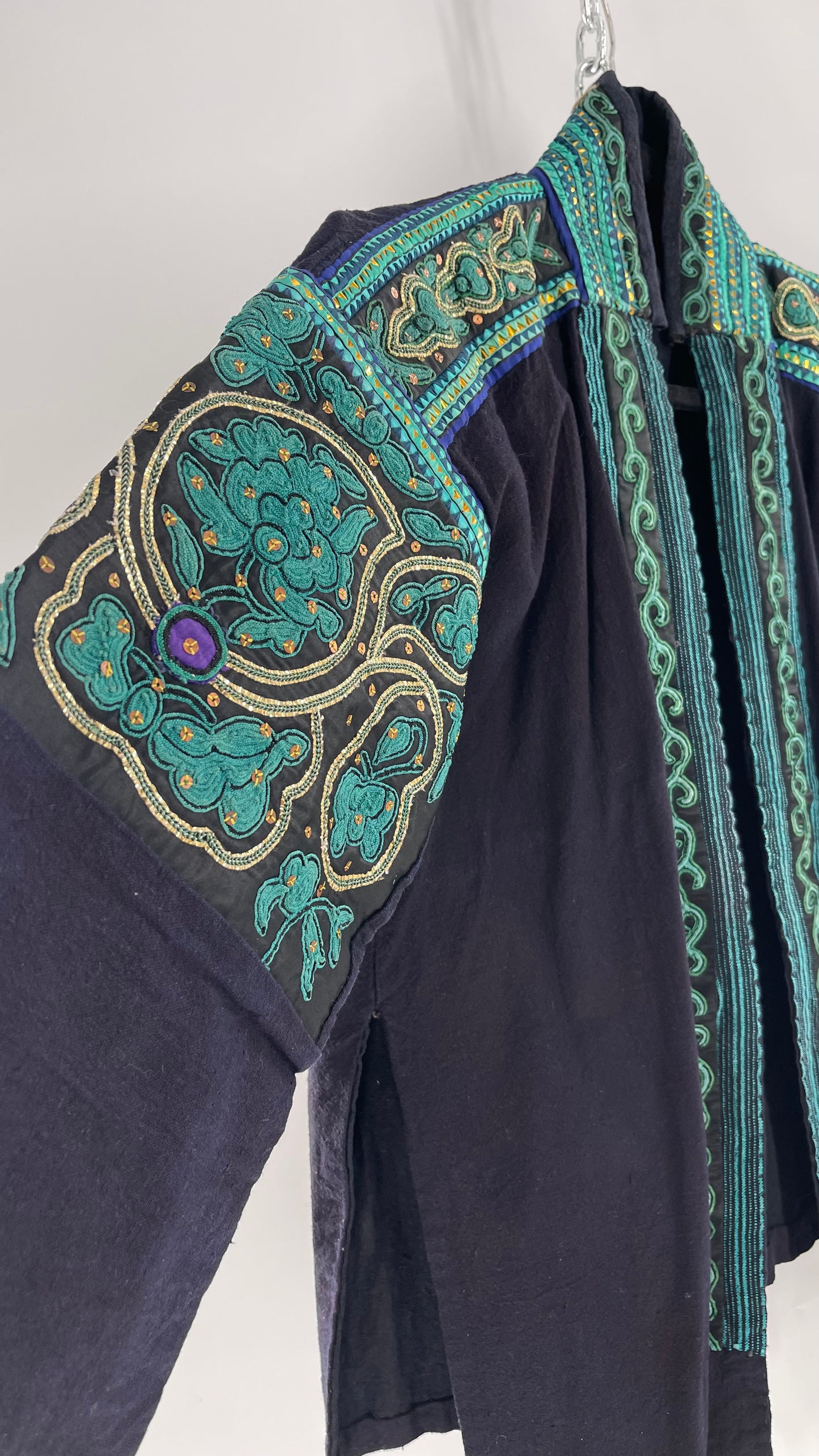 Chinese Vintage Unisex Forbidden Stitch Giuzhou Embroidered Teal Jacket (One Size)