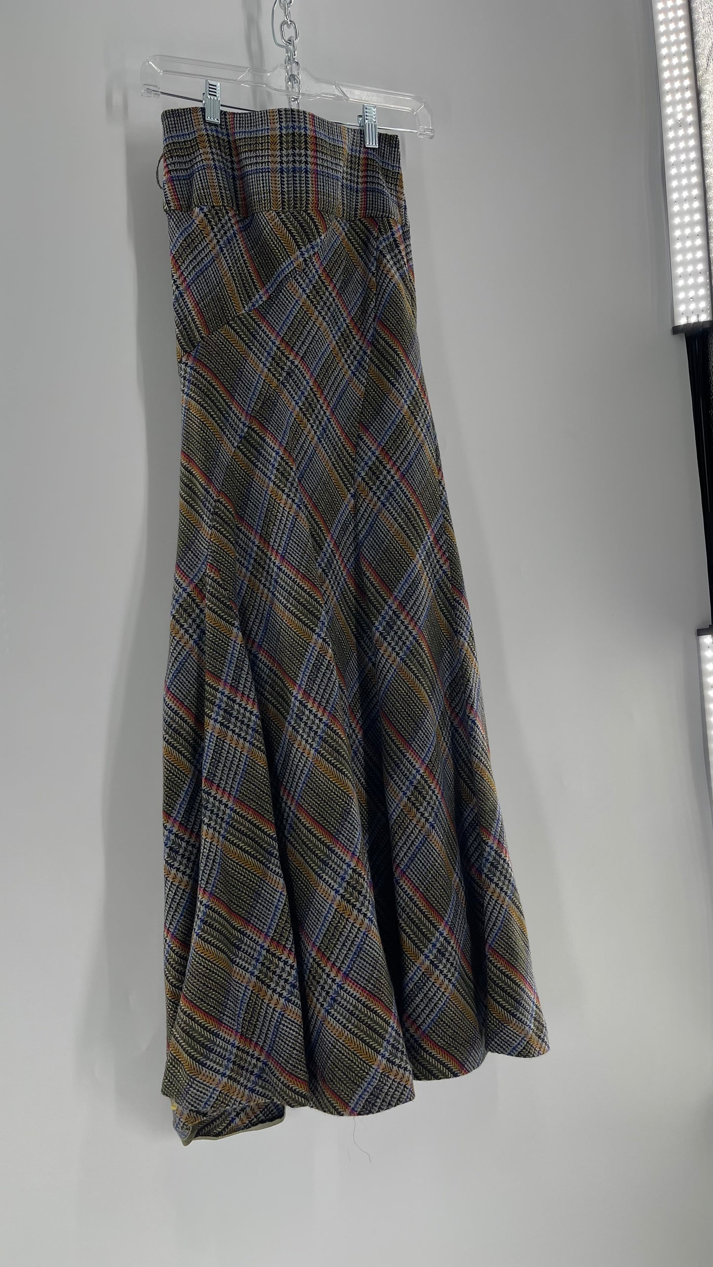 Elevenses 87% Wool Plaid Asymmetric Swirl Seam and Pleated Voluminous Hem (0)