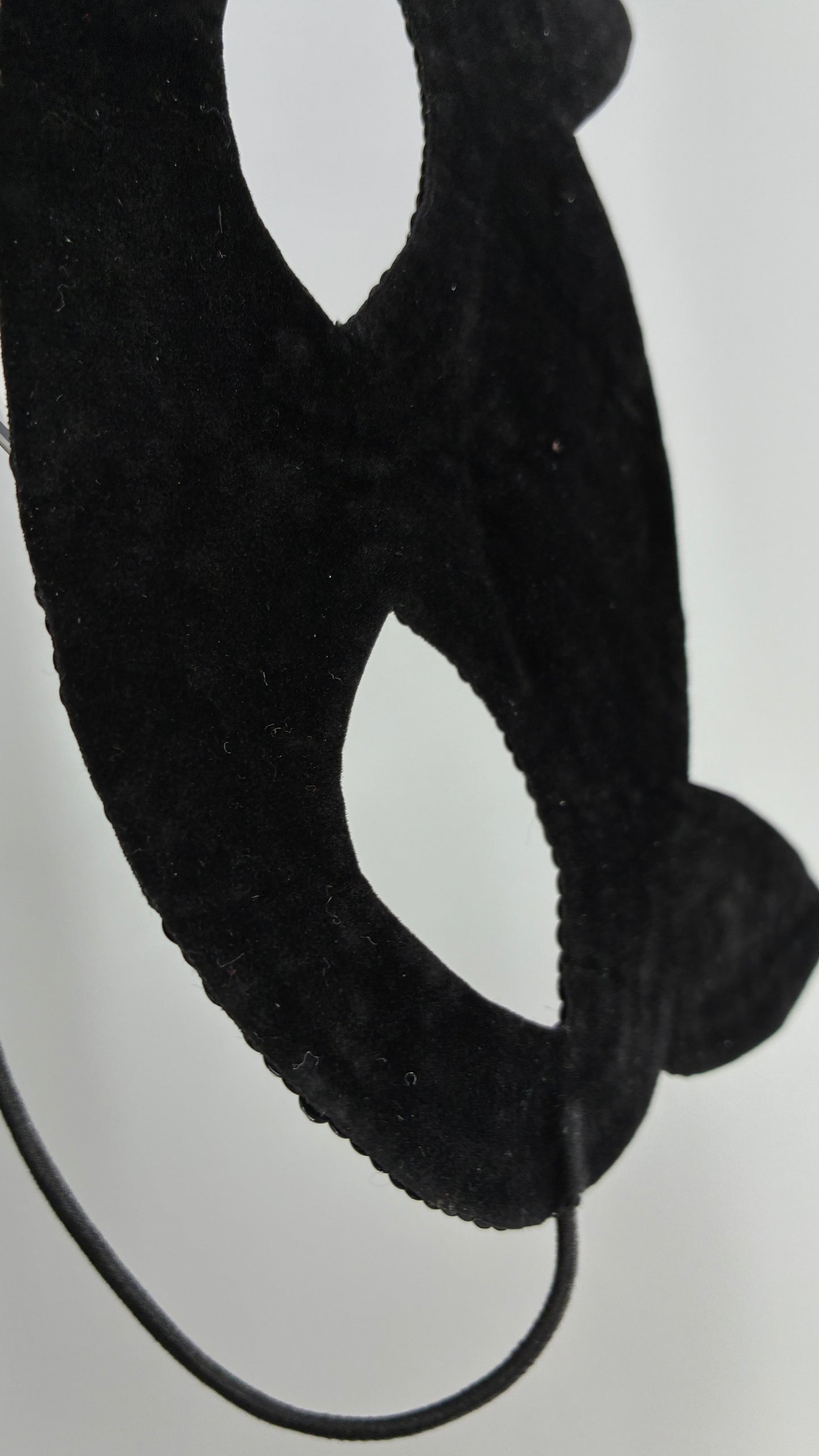 American Eagle Black Sequin Cat Eye Mask with Tags Attached