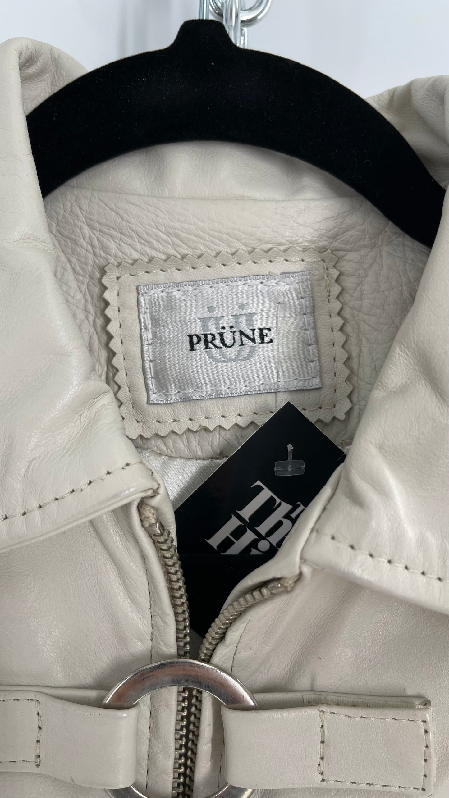 Vintage Argentinian Prüne White Jacket with Metal Ring Detailing (Small)