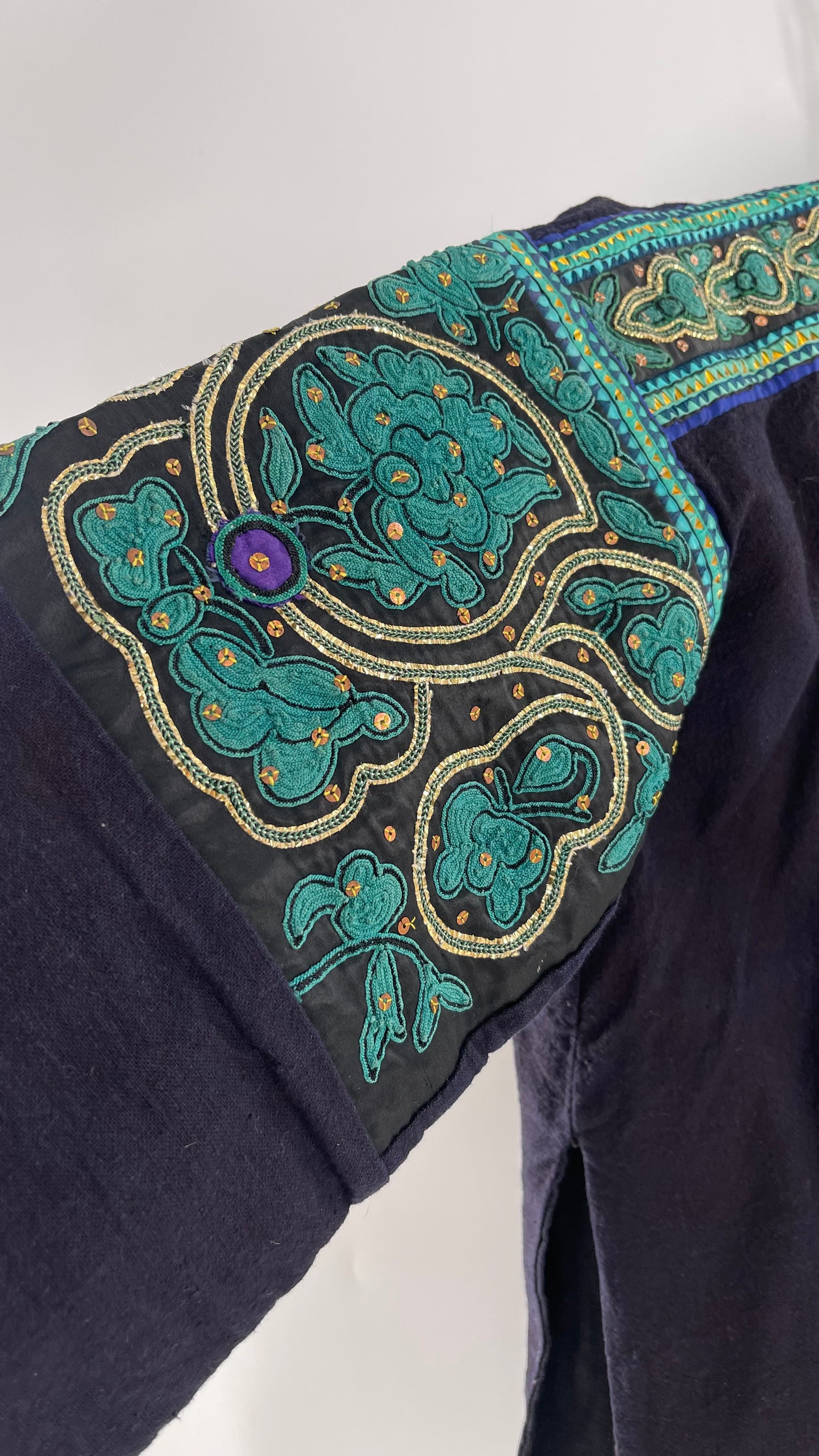 Chinese Vintage Unisex Forbidden Stitch Giuzhou Embroidered Teal Jacket (One Size)