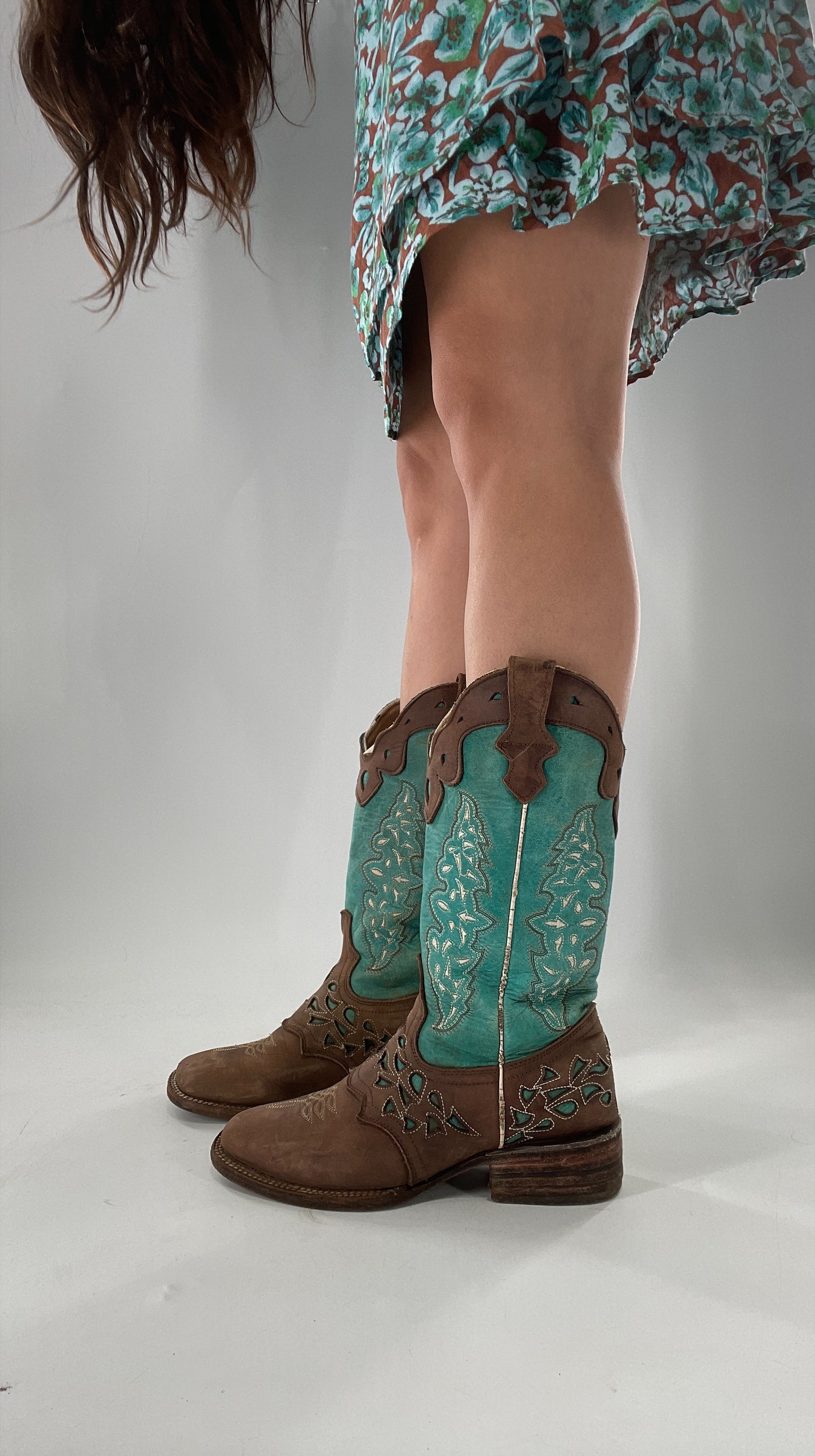 Porto Rebelde Turquoise Blue and Brown Leather Lazer Cut Embroidered Boots (6.5)